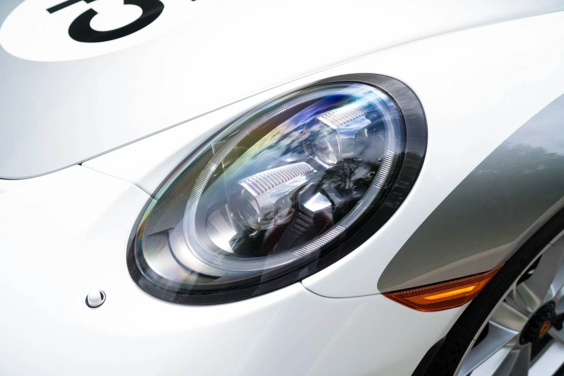 mph031_2400455762_Used_2019_Porsche_911_Speedster_1781559730_3c9e9430f7
