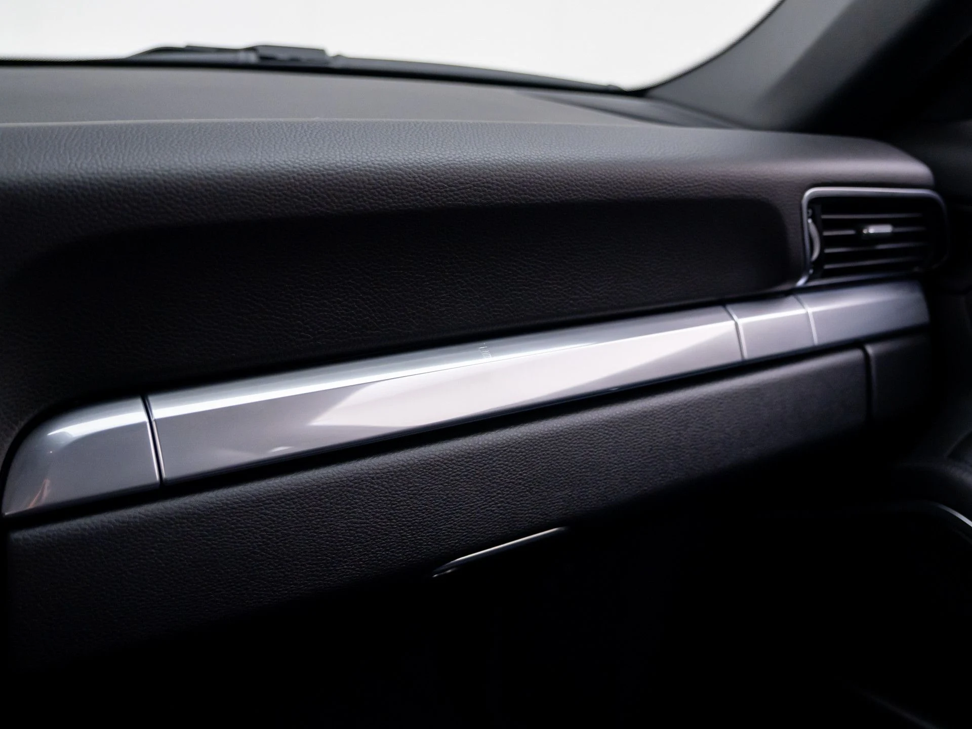 mph031_2402715798_9a839aecaa48b4d4ee9790dad7b31d4ax_54f499b7d4