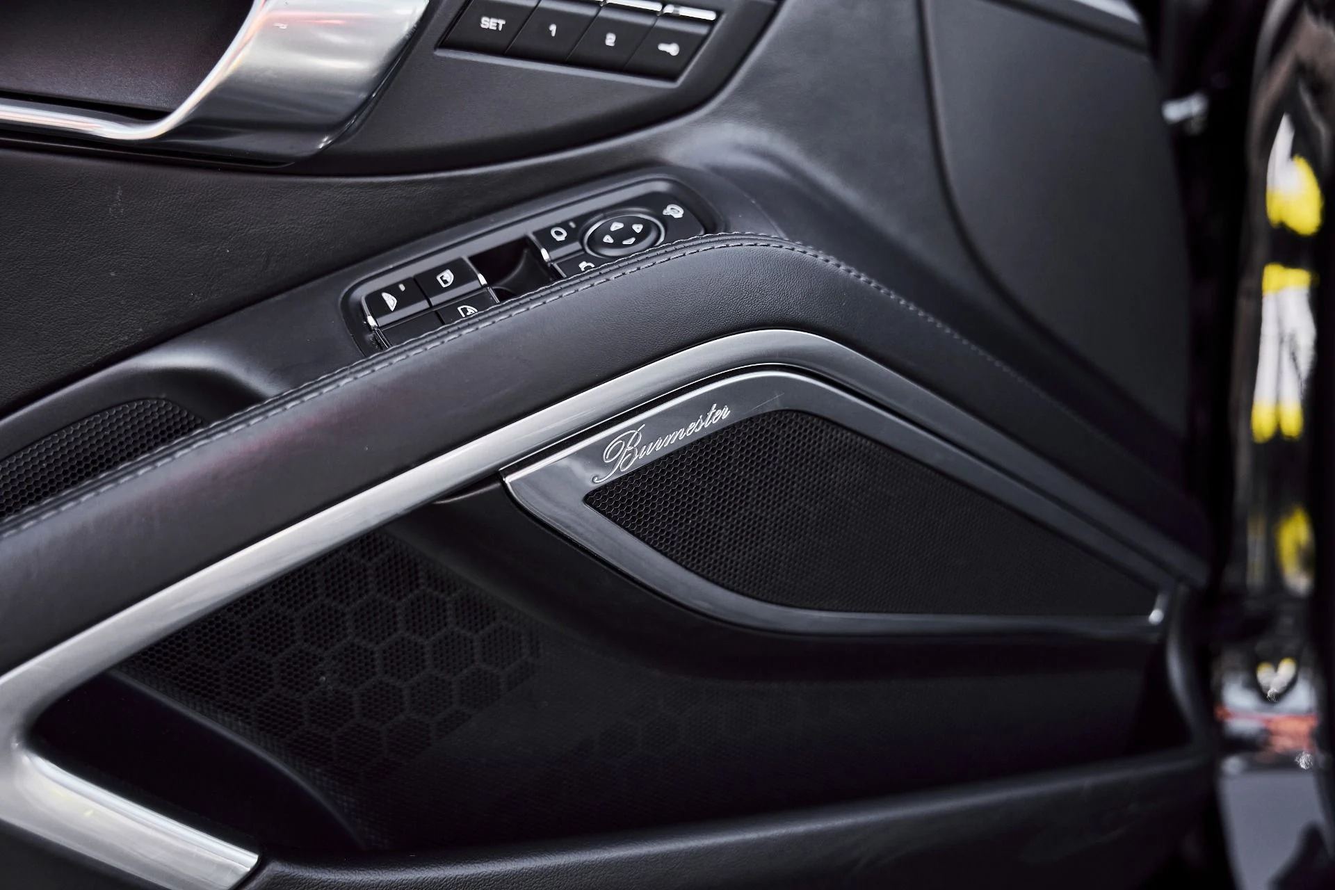 mph031_2408009834_Used_2014_Porsche_911_Turbo_S_1776734588_5afe095908