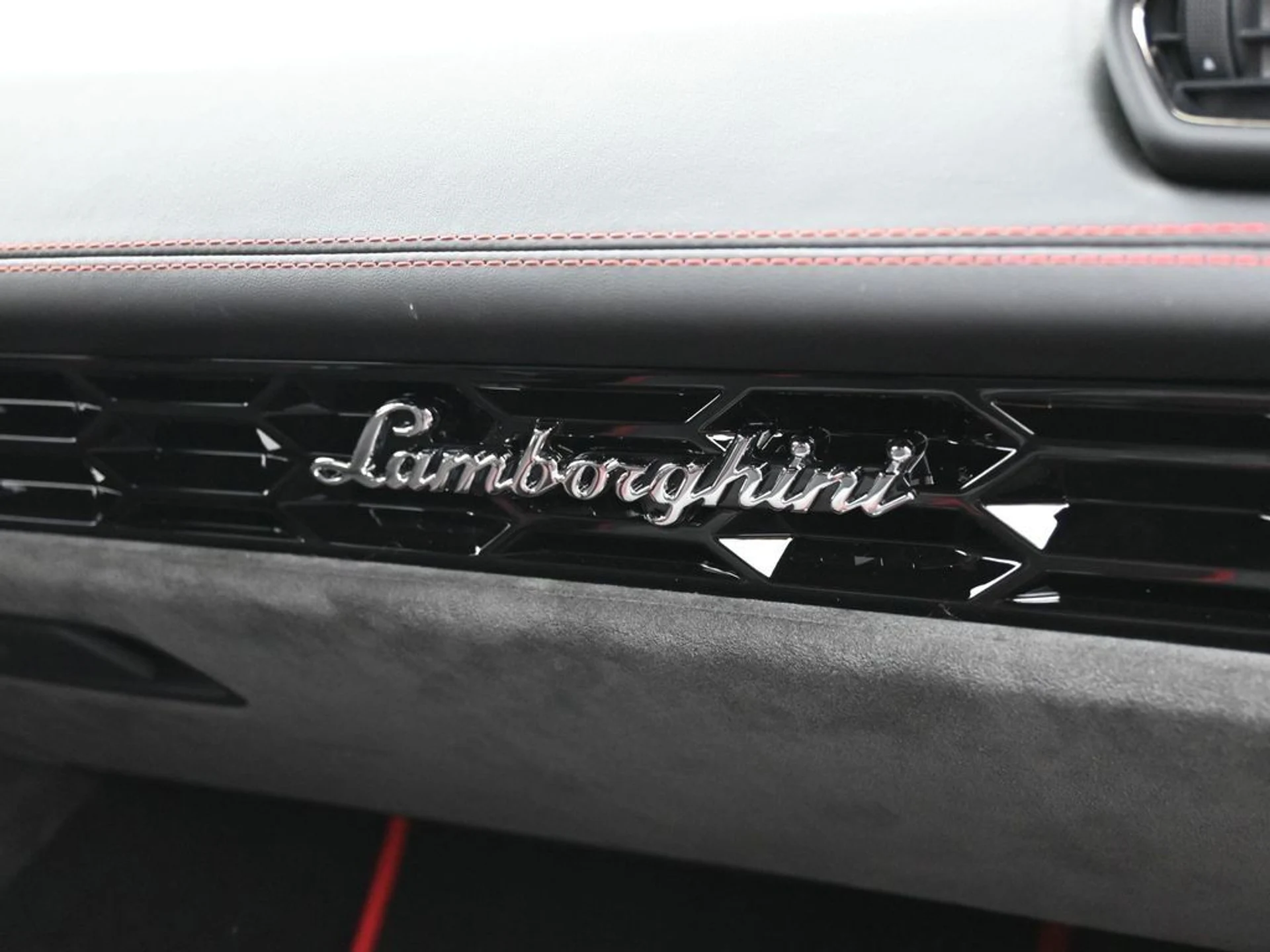 mph031_2409235373_050332f3f8b4ef8b7786b9ea2c9d7e79_c1905f79fa