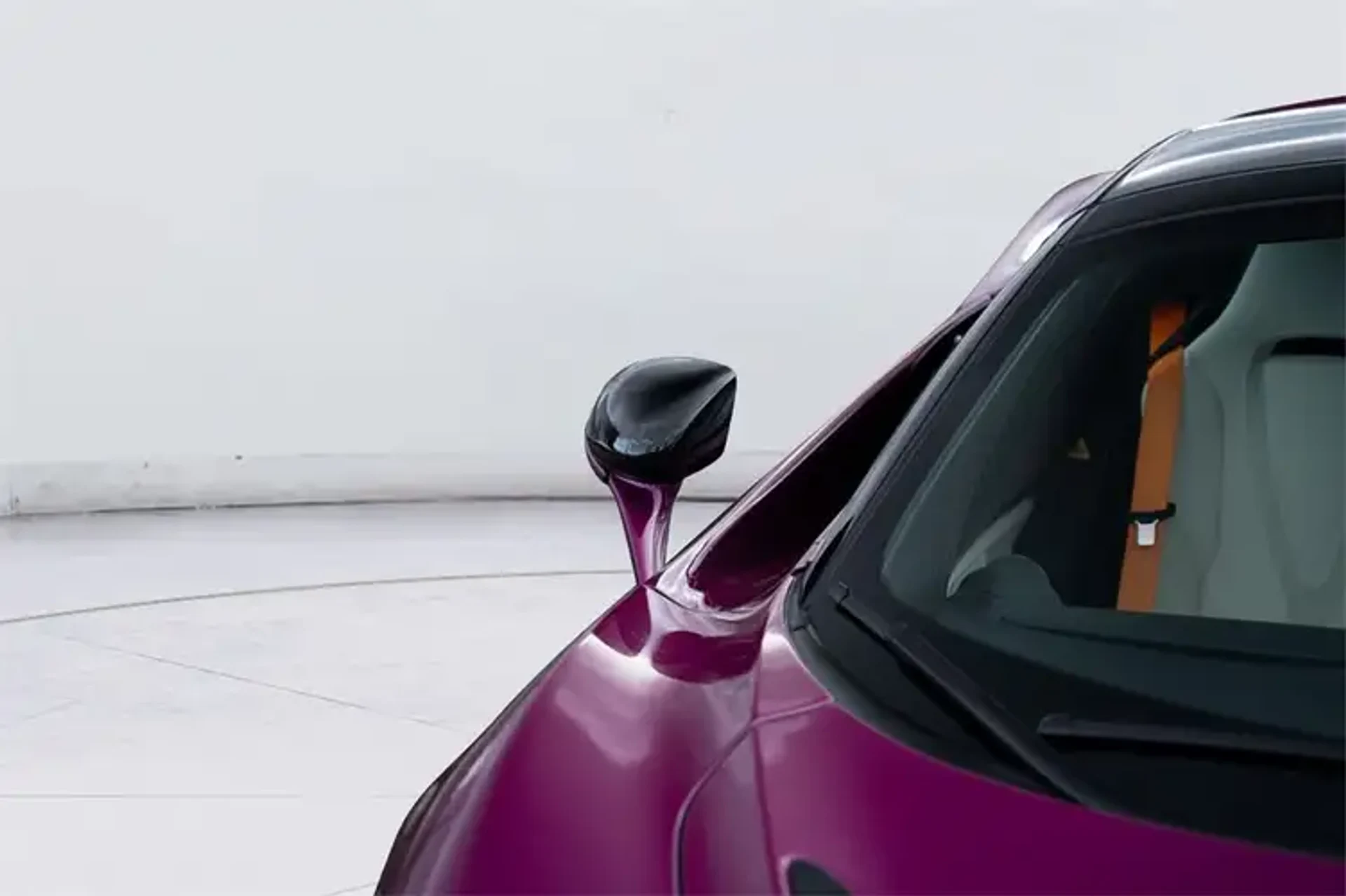 mph031_2413792354_q3v_L6_Jb2_Mz_O_Sq8_A4_med_cde5913529