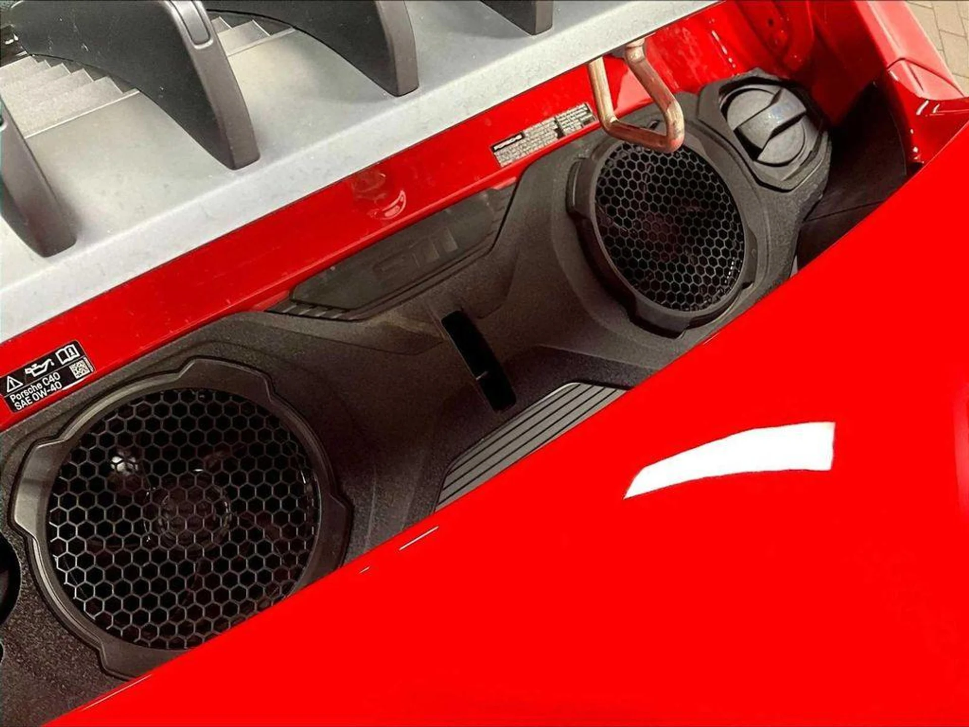 mph031_2415983490_NR_Us_F_Va4v_WR_ld_U0_R61al8_S6_Hn_M_5009b177c4