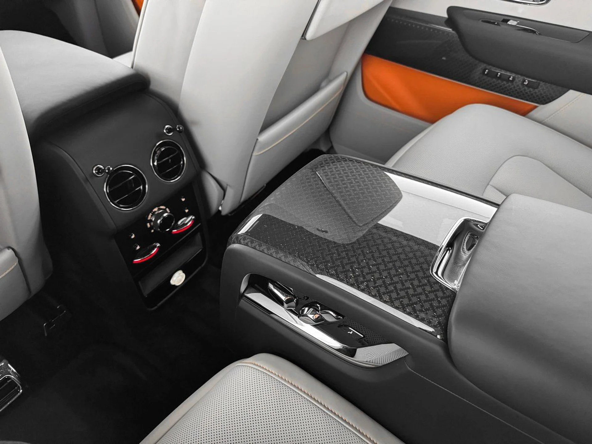 mph031_2421173446_599ca8c068997c34706a9ab0056119f8x_64b99de291