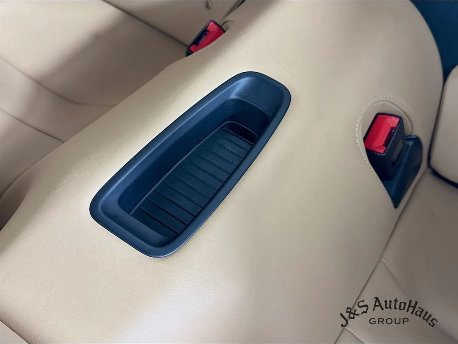 mph031_242178273_pbbbton464al6cjfkrsi8n5fp6m8_2b90c2d9f9