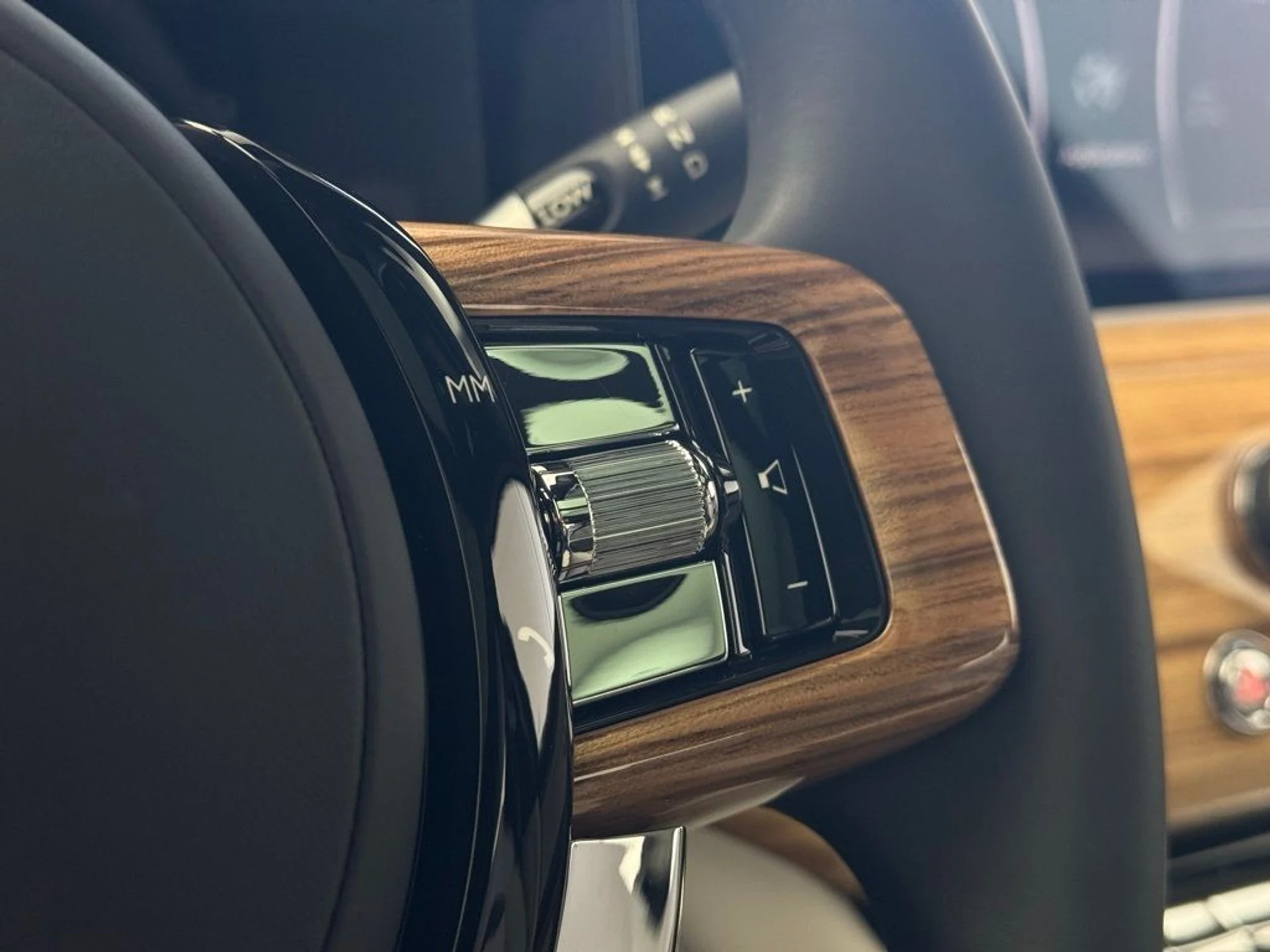 mph031_2430033115_1kwv4ebr7b51qzx6ag5skbk7irjs_1bcd835550