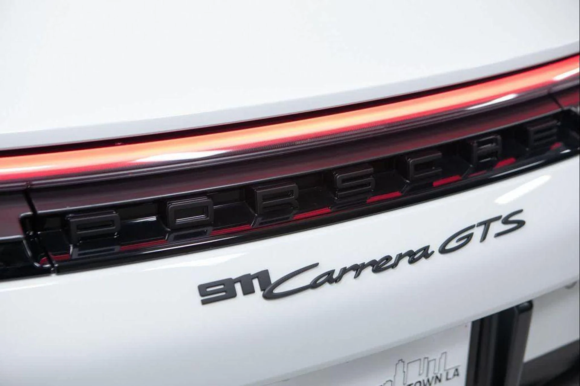 mph031_2436572048_Vg6jmbs3_Pg_IW_6_M2vj_We_xg8_L_St_Q_2e6a8e2438