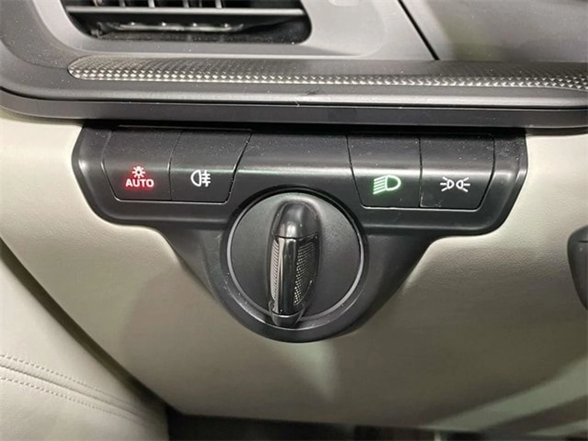 mph031_2449407323_b0eaa50bfb49658a9a0b5fb2a200818ex_2f8eec1df0