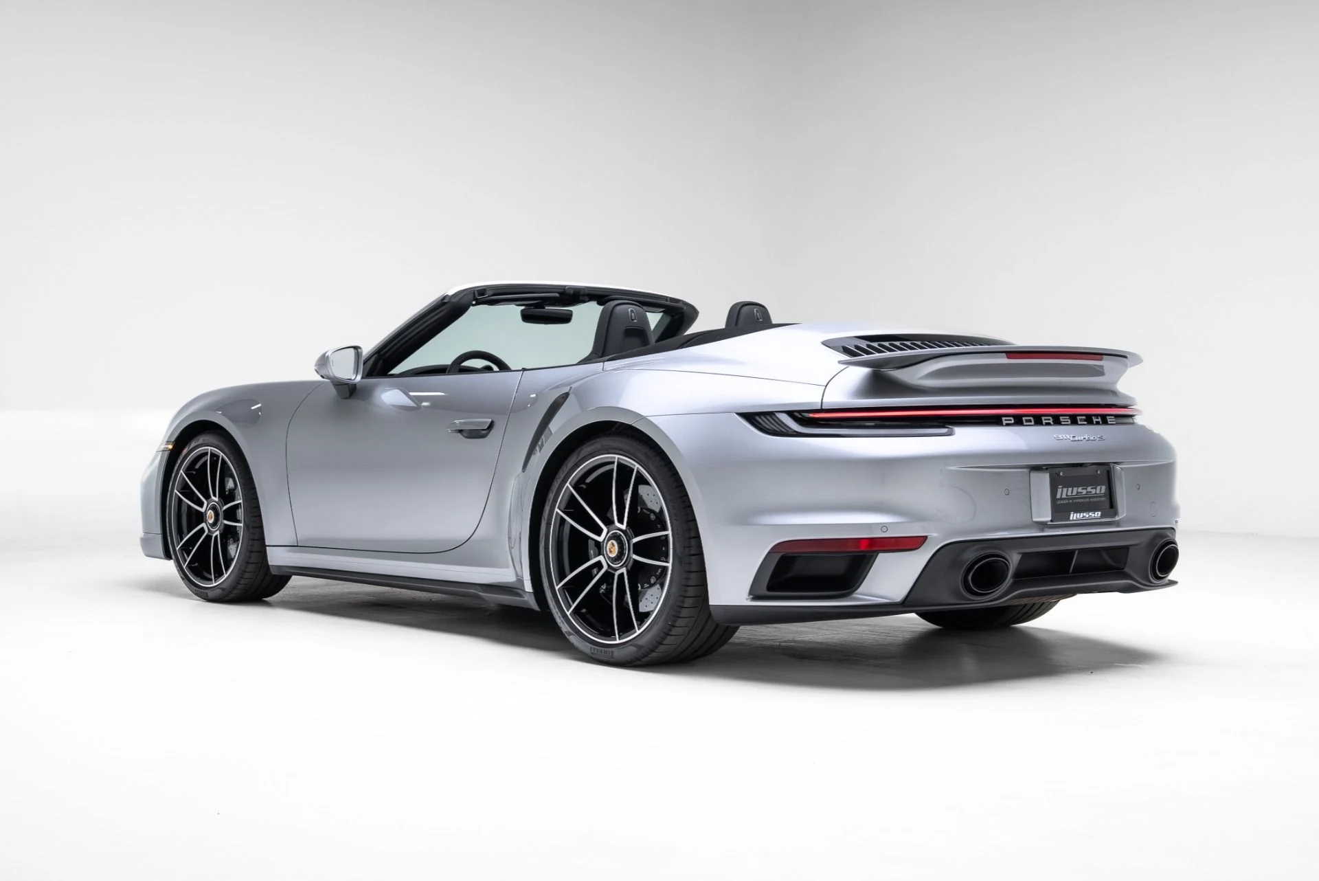 mph031_2454909710_Used_2025_Porsche_911_Turbo_S_1772494220_73a4ce1d4b