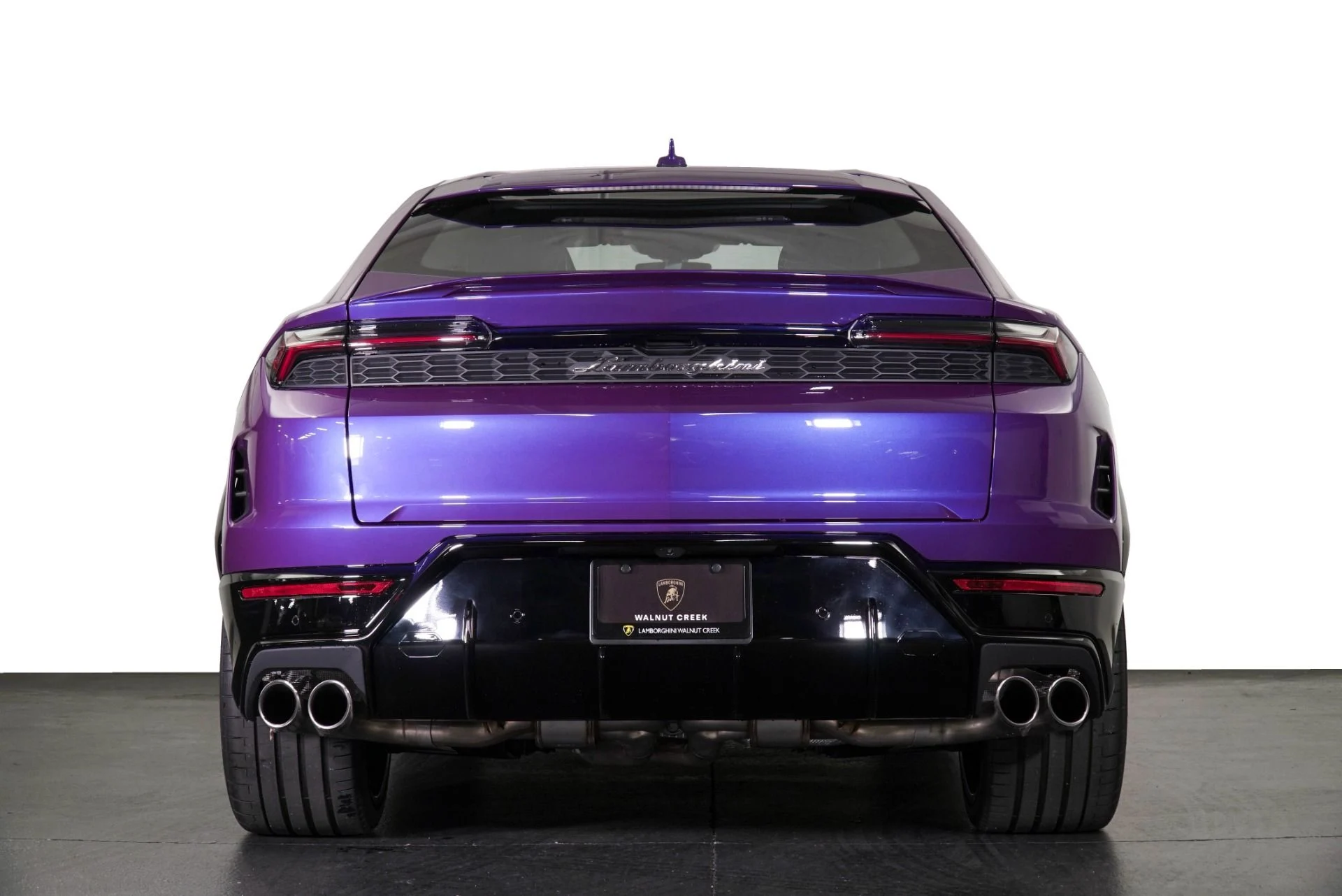 mph031_2455505211_New_2025_Lamborghini_Urus_SE_1772563707_b292b1db7e