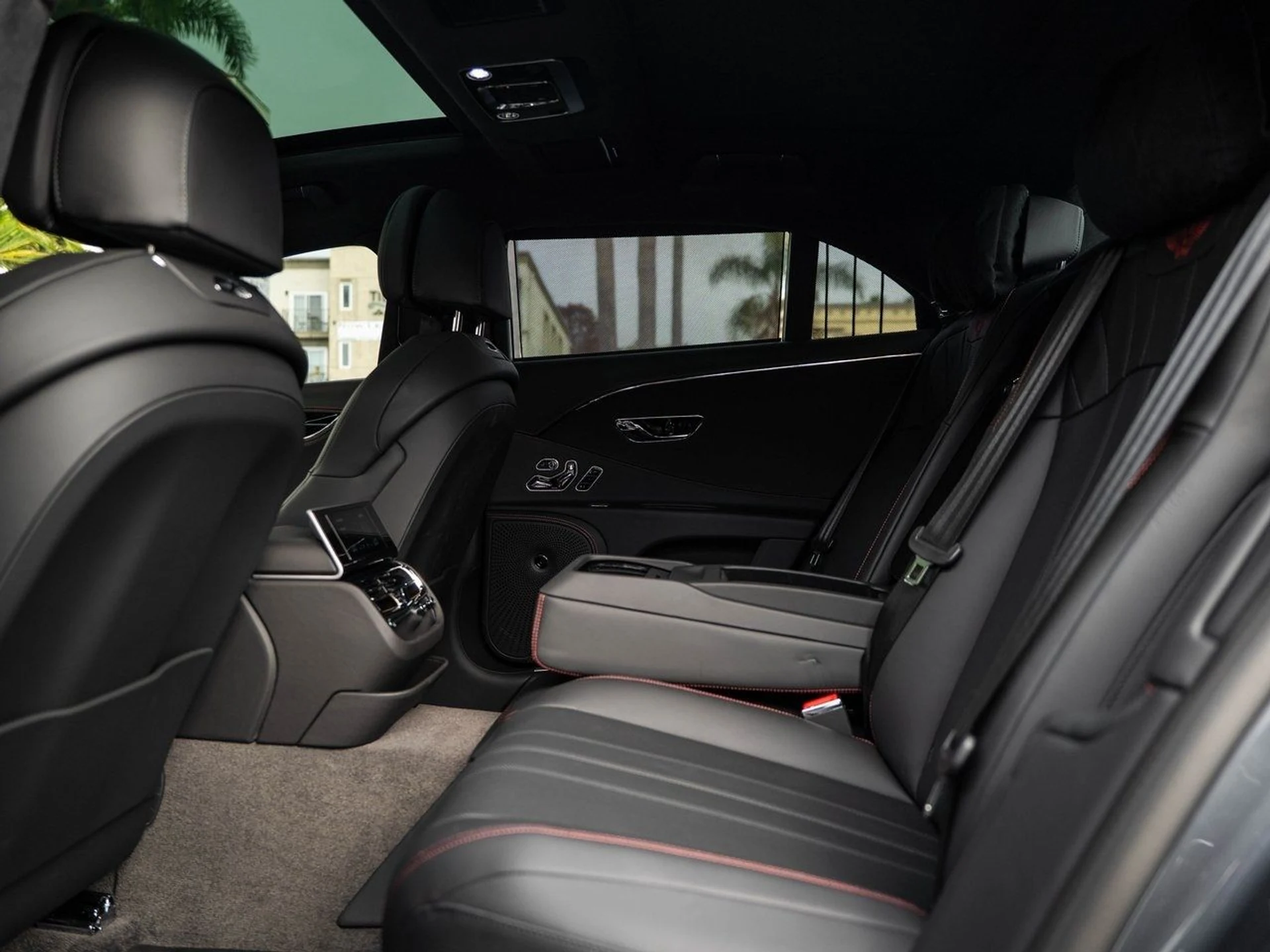 mph031_2461816063_4a02ae4fba9ccf06bf97e5c0ac44f7bfx_0ce0684502