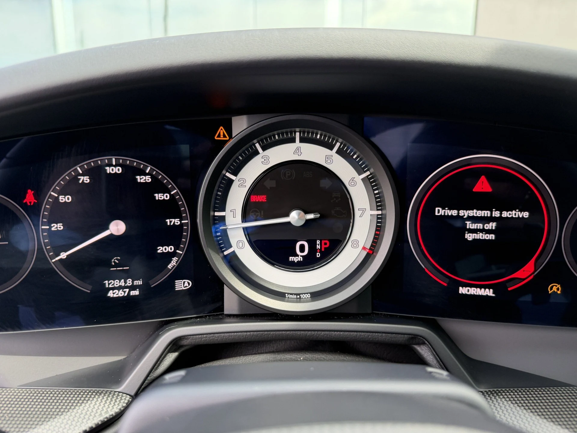 mph031_2462074802_263bbe508dee661eea13a20af0641f01x_8561b38747