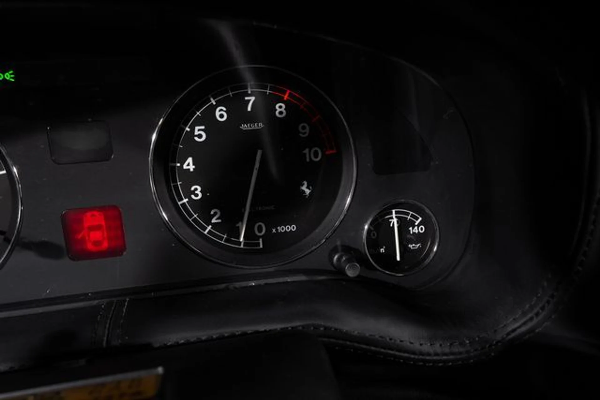 mph031_2476476657_2a61a99137903bfa1e808004f2a3031fx_cda935c11f