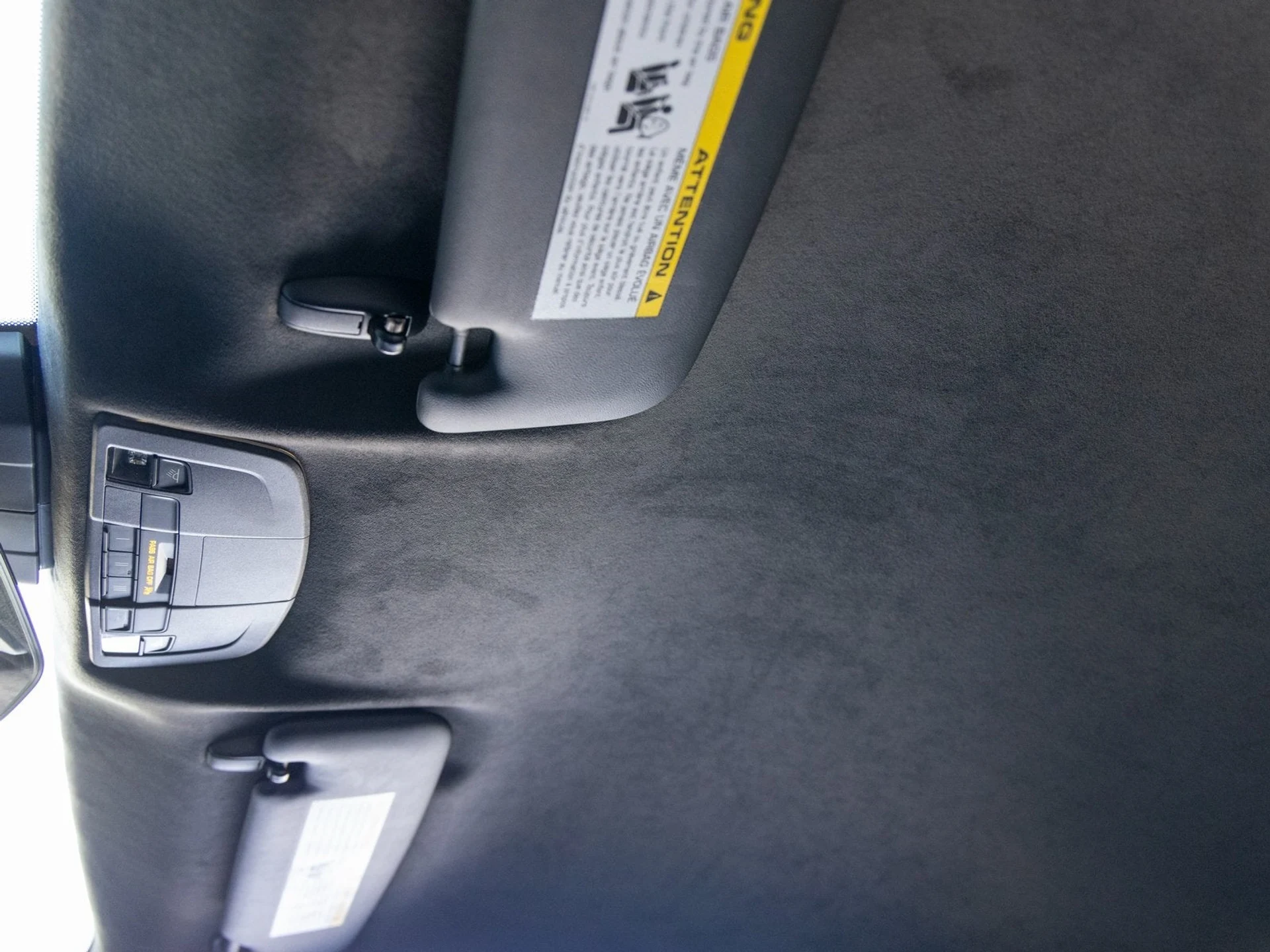 mph031_2492412754_32_27863fc97c