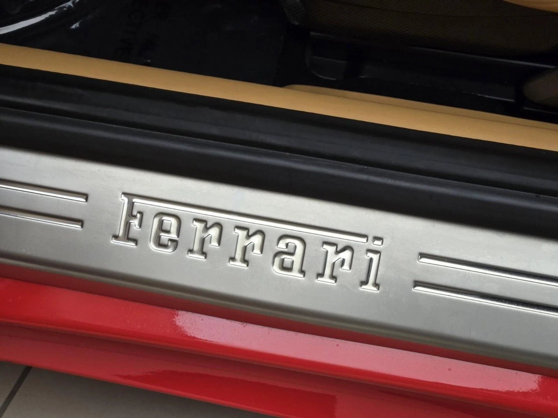 mph031_2505745782_Used_2014_Ferrari_F12_Berlinetta_1756190352_c14ff06d8b