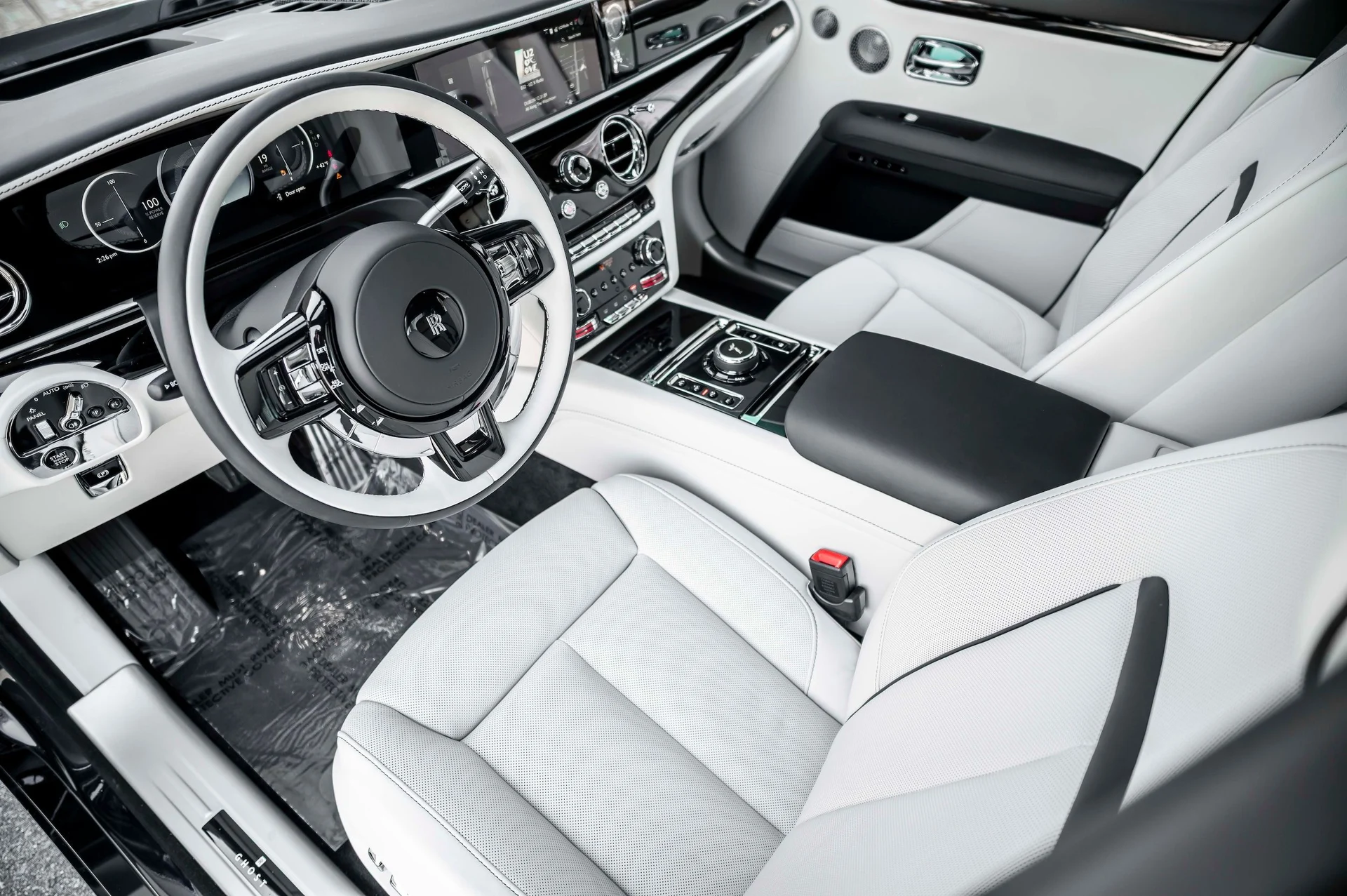 mph031_2506402864_fdb1d6c7dcc645cbb3ec98a56677eed1_56f4895aec