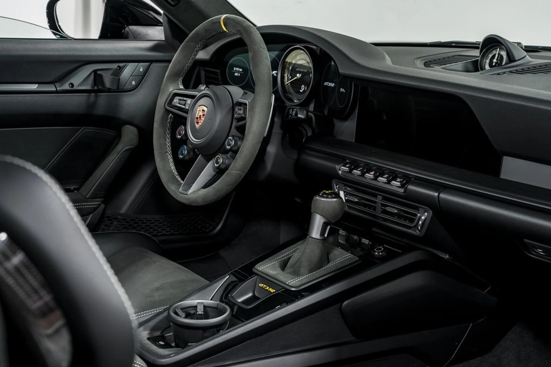 mph031_2518668075_64aba4044f31490665a8524a3ddafb48x_03a5e08eb2