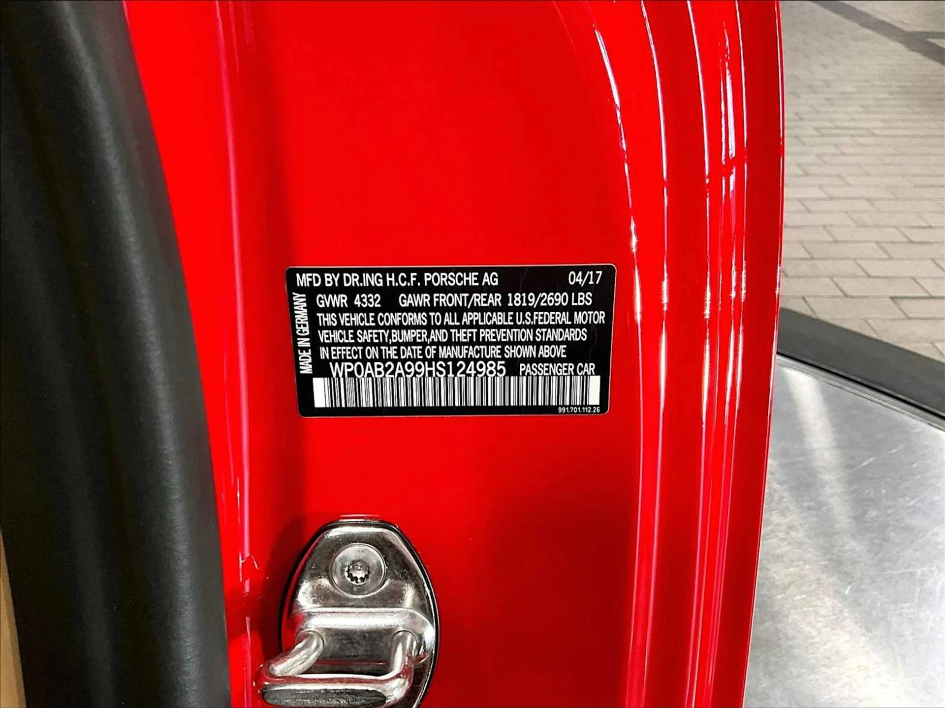 mph031_2524990809_24c44844ea1b7c815a6341acb5a481e7x_0a62f1f6e1