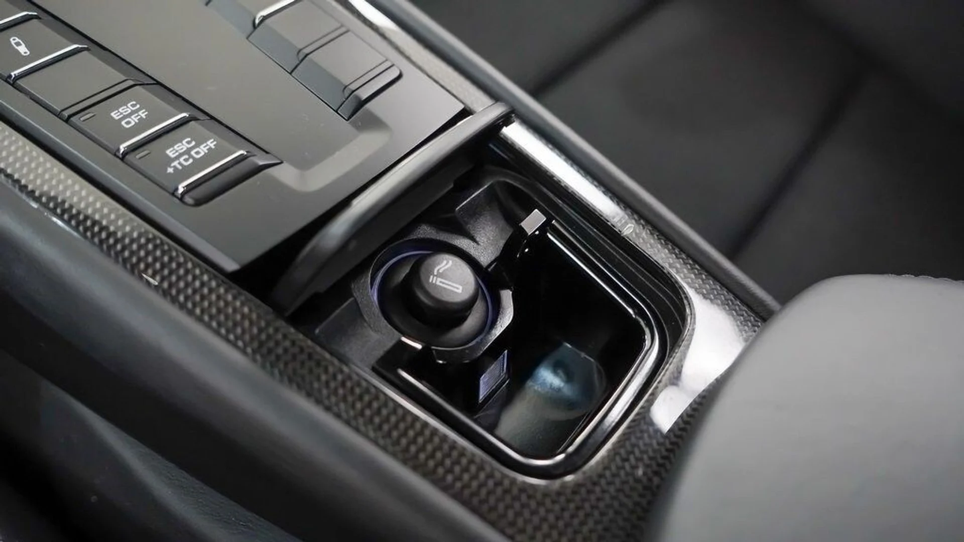 mph031_2528506764_5cf793b5c9fbba31a703642fc15c88adx_2547efade4