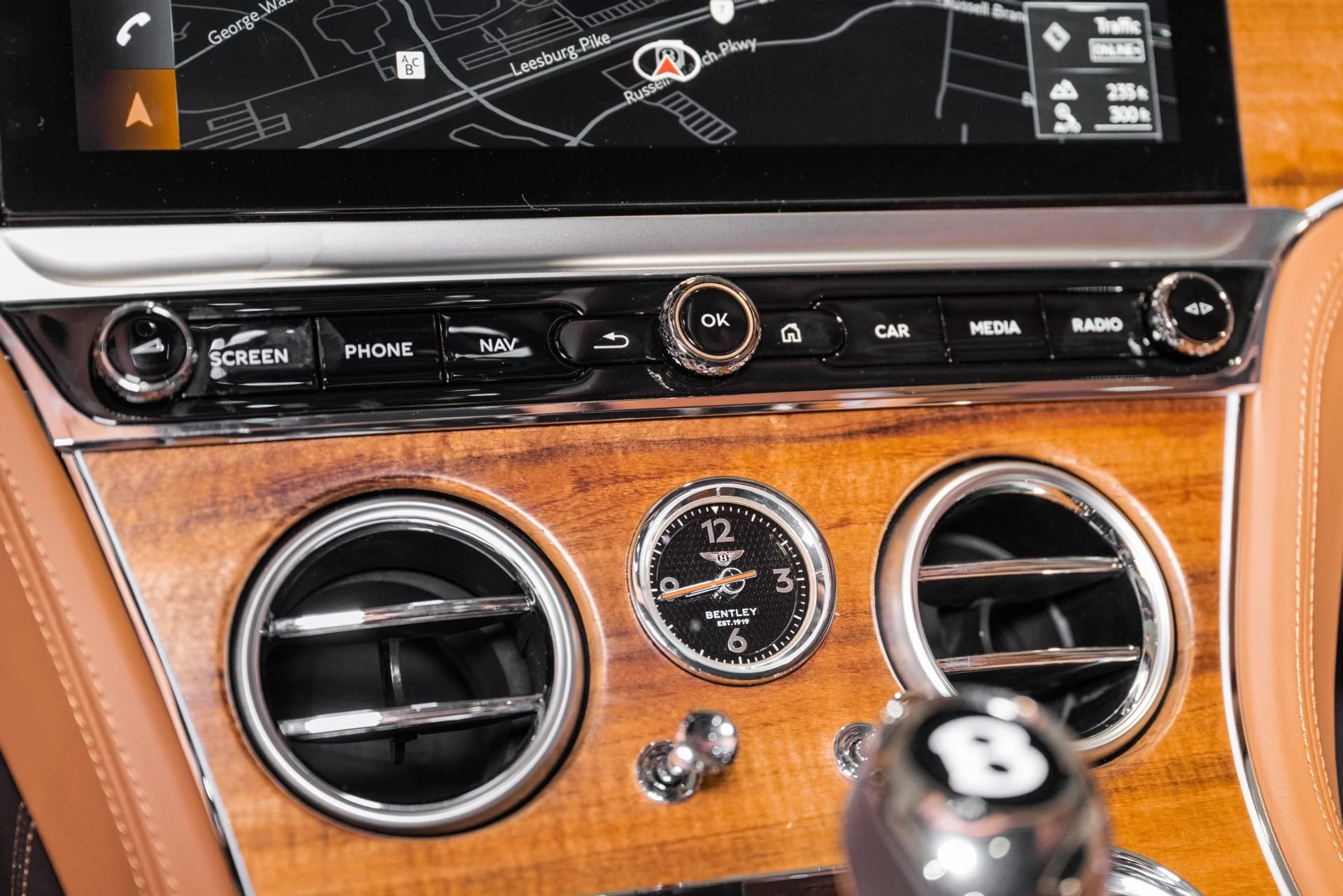 mph031_2531957069_Used_2026_Bentley_CONTINENTAL_GT_AZURE_V8_1761679827_db0cccfcc3