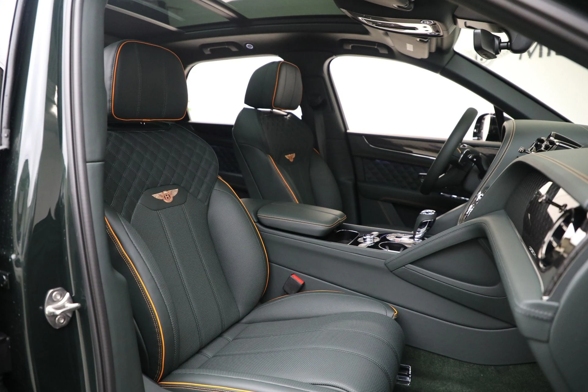 mph031_2535874237_New_2025_Bentley_Bentayga_S_Black_Edition_116d3f4a02