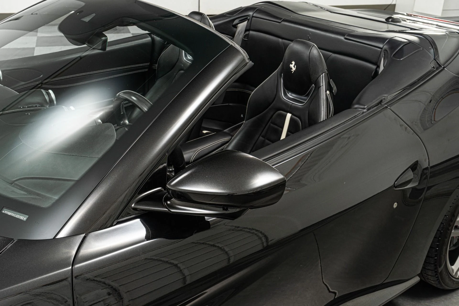 mph031_2542889385_Used_2020_Ferrari_Portofino_Lots_of_Interior_Carbon_Square_Quilting_Magneride_Suspension_1763996776_20937b359d