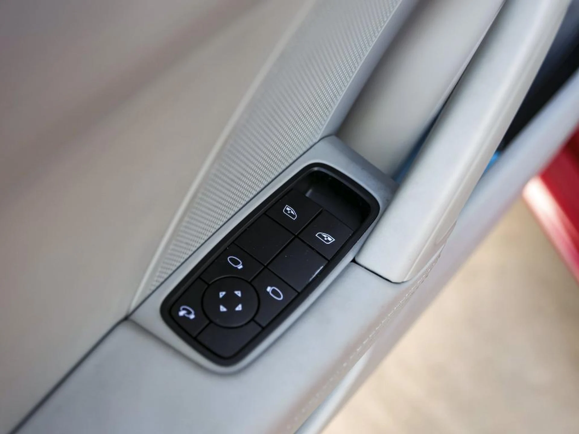 mph031_2543290134_d_Q5oag_P16_AUUP_9q_Vv_W_Im_Rot2f_Ik_5f7c748cf3