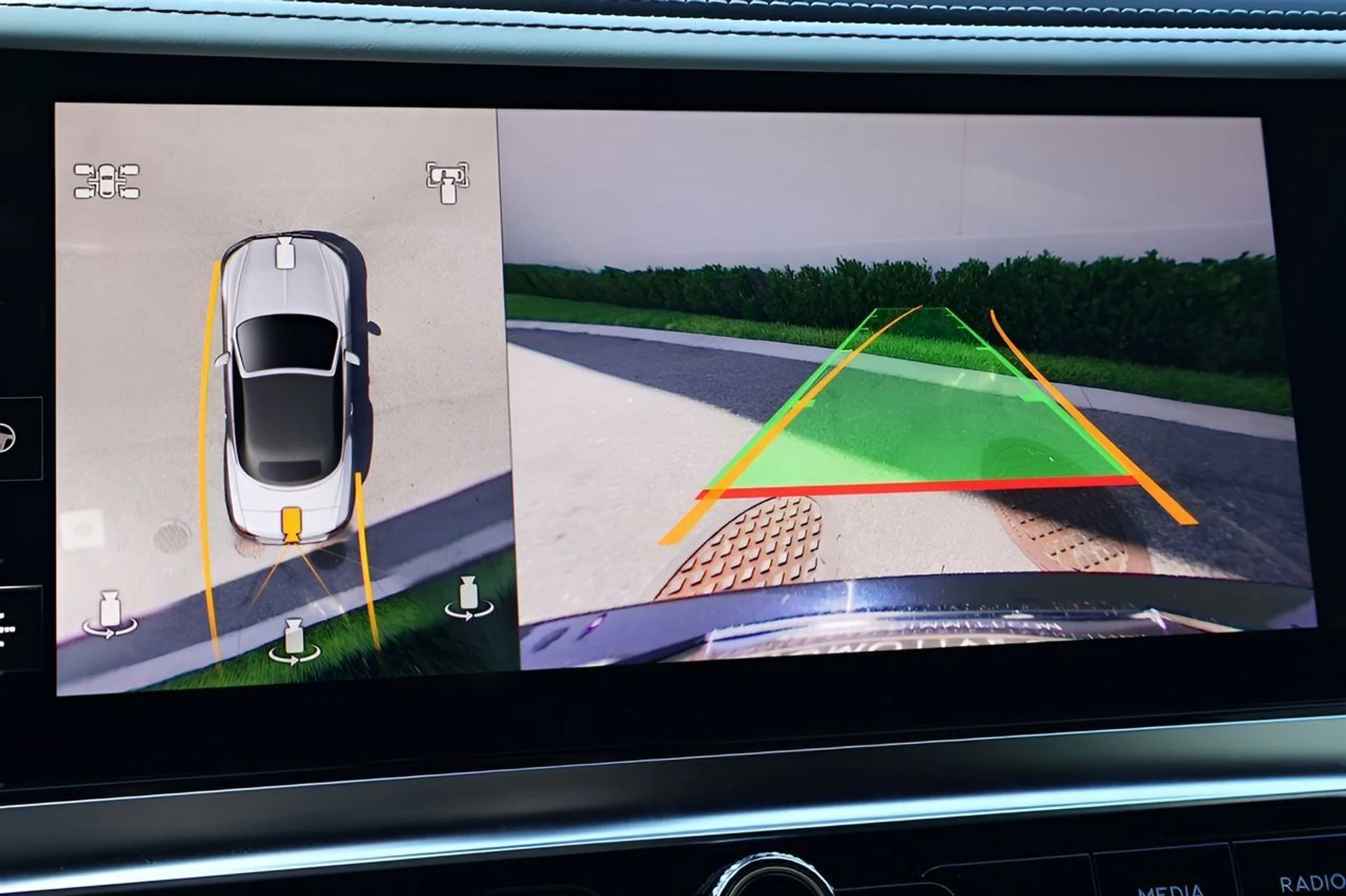 mph031_2545843945_32_9fe36c322d