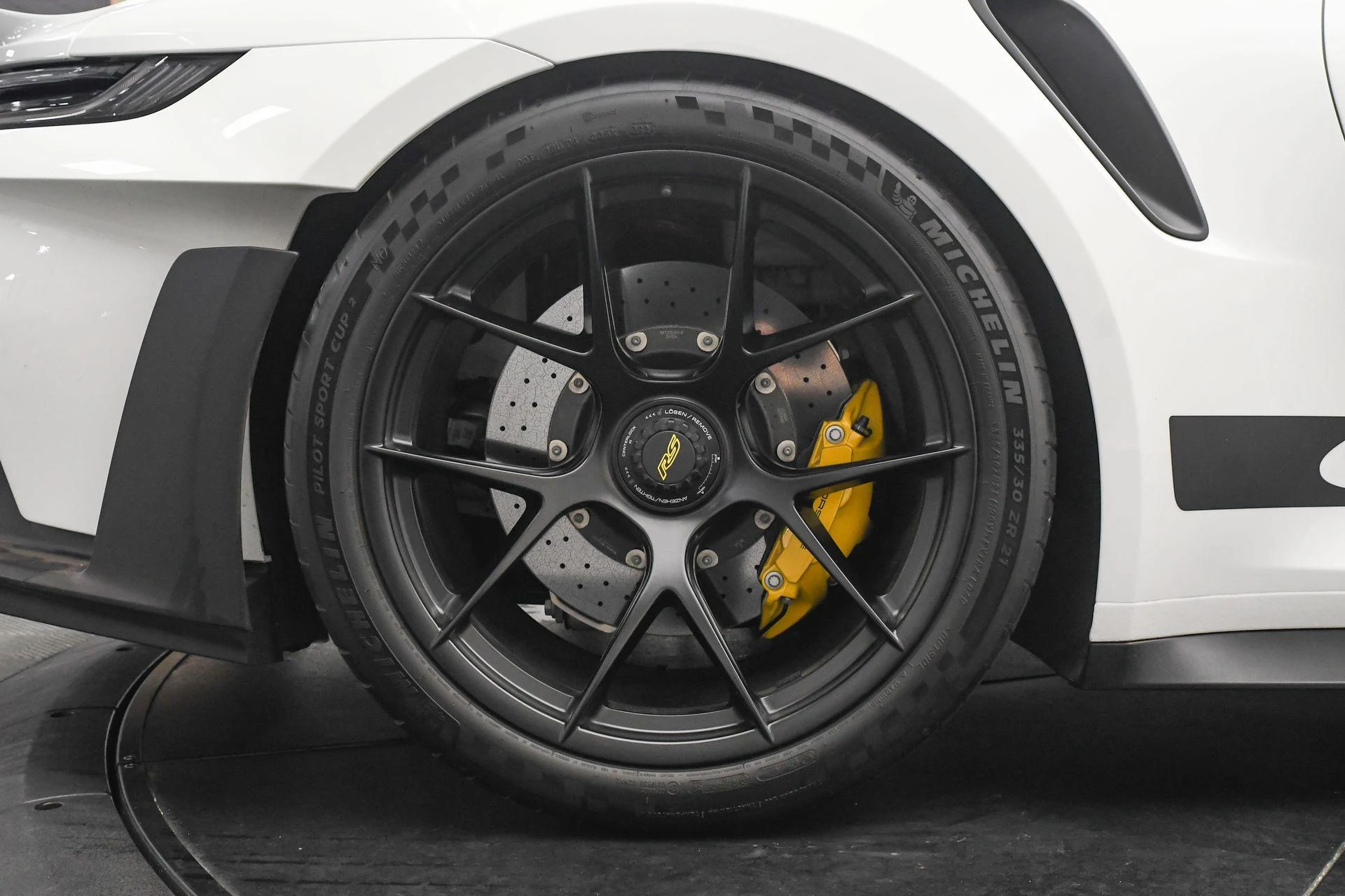 mph031_2546242768_Used_2025_Porsche_911_GT_3_RS_1757454230_3bcb0ac57e