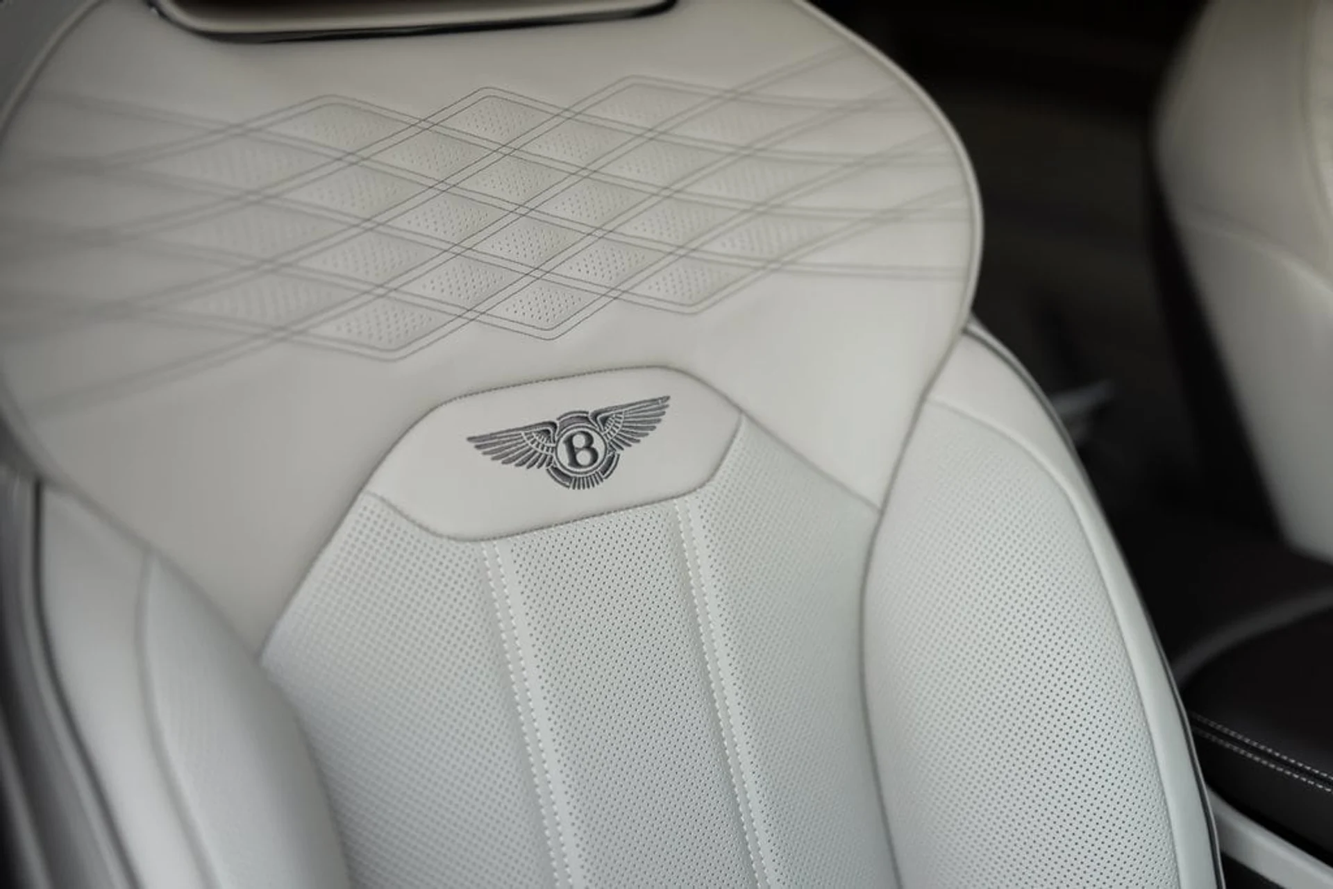 mph031_2550280067_2f0dd7c1184225cd16c6e0514d9c0f4fx_ba4bf07cda