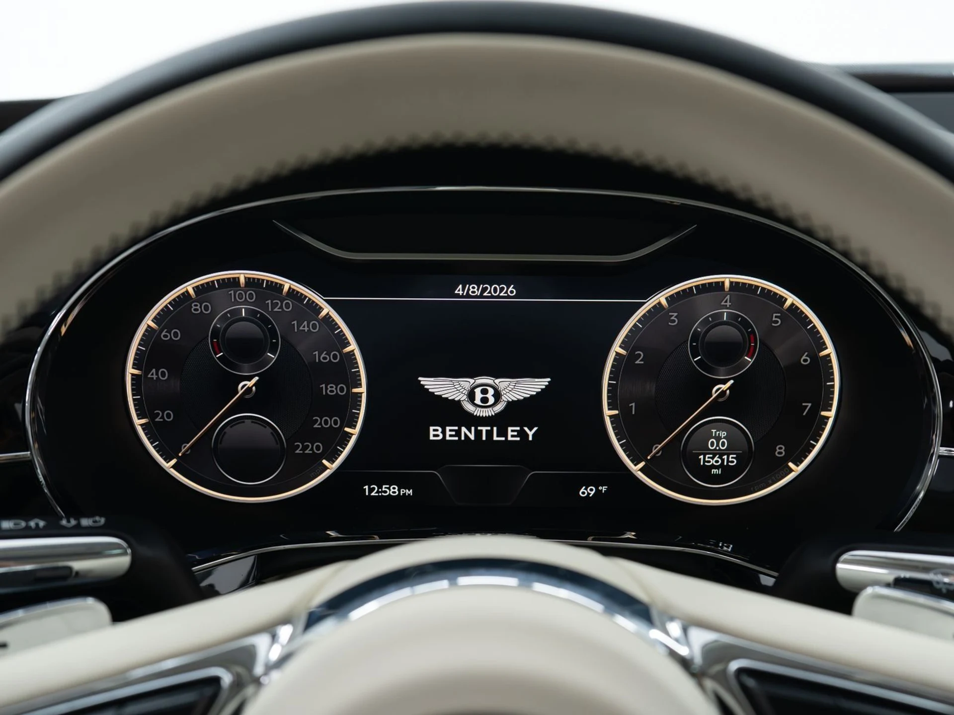 mph031_2555695738_969f8b9712f72d9ce638a327b9789908_7ee4b1fda4