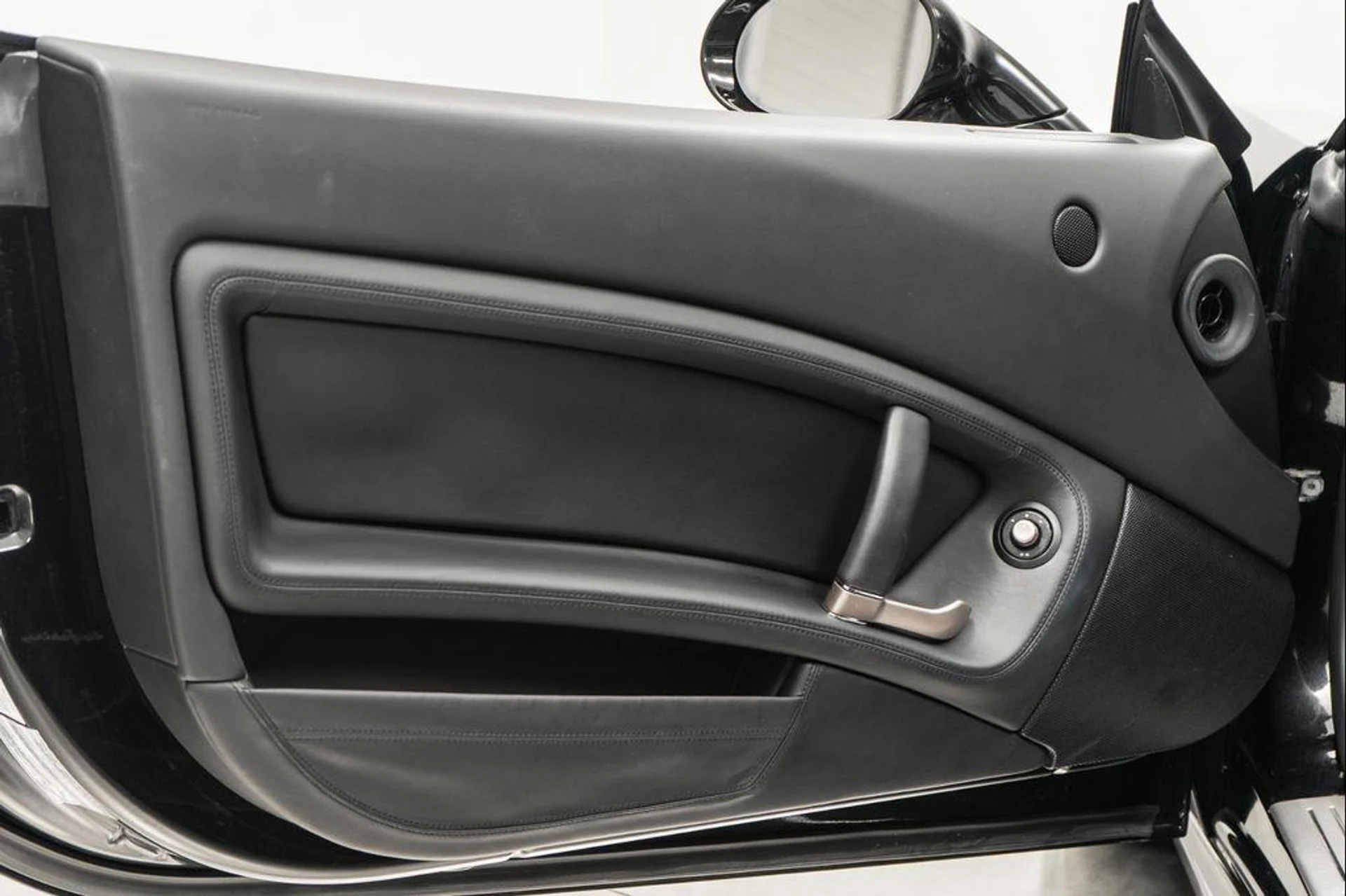 mph031_2557217038_1eu_Cat_9_H_Xo4p_EJQTJ_0o3u6_O7_Lg_7a27878c9d