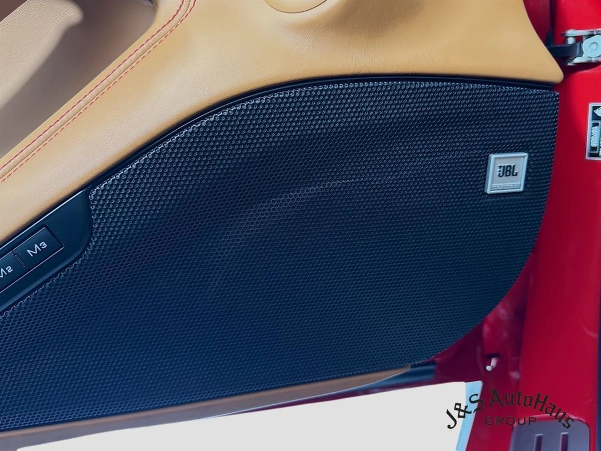 mph031_2557913105_wrj7zfr4y38l15e1rgutct0568w1_3c7b3ef309