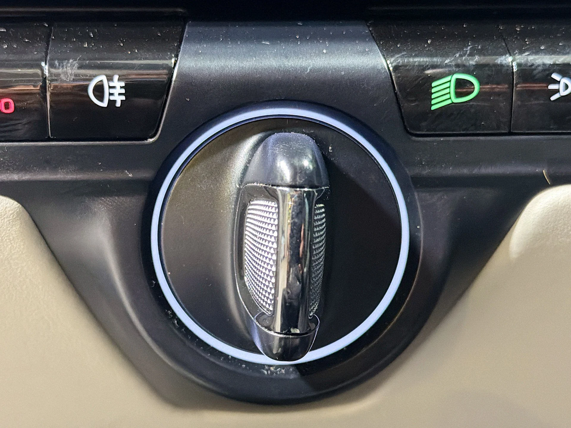 mph031_2565125767_1b32f911434e7d19813051056c25dad6_e5fa281cb6