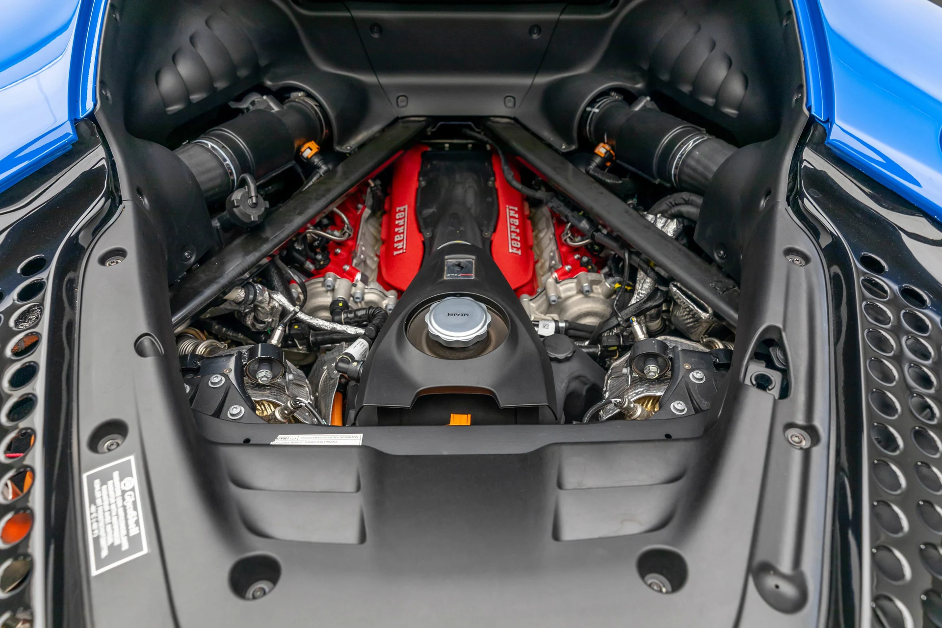 mph031_2590610072_9ca3eedff8c24e44a84cd17f339dca3e_8e94df3afe