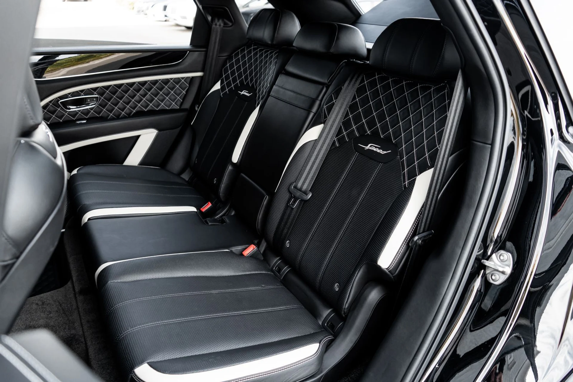 mph031_2591623412_09d28722_d054_4e4f_98cc_2afce51bf8a8_9d8b9aa9e8