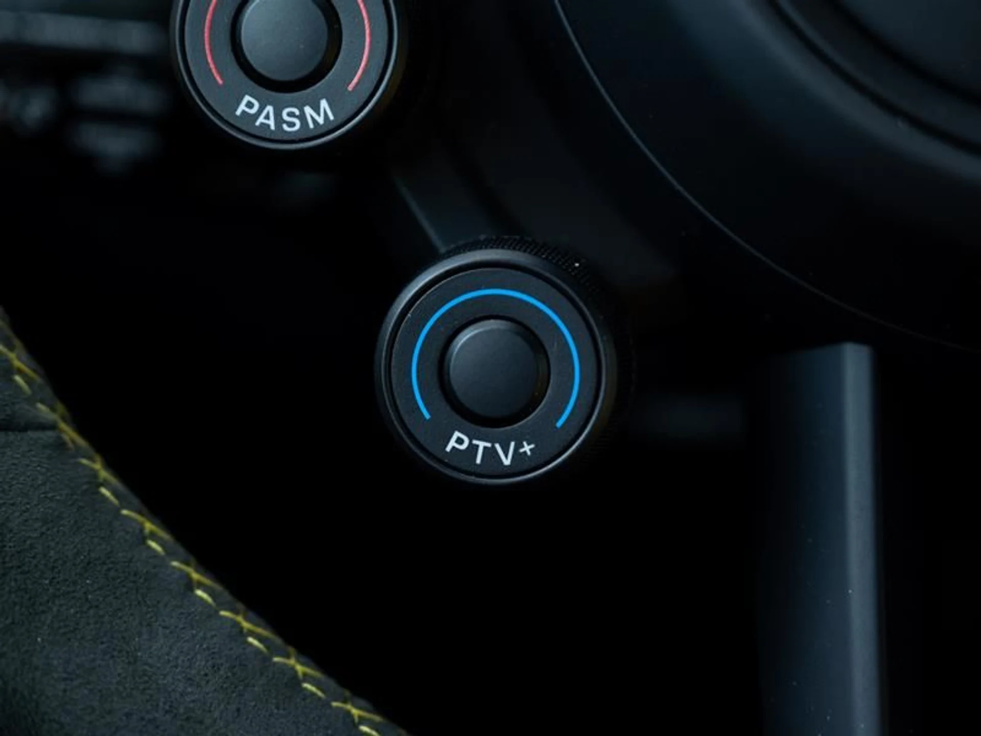 mph031_2593430546_tvtco0m5_f4651e255c