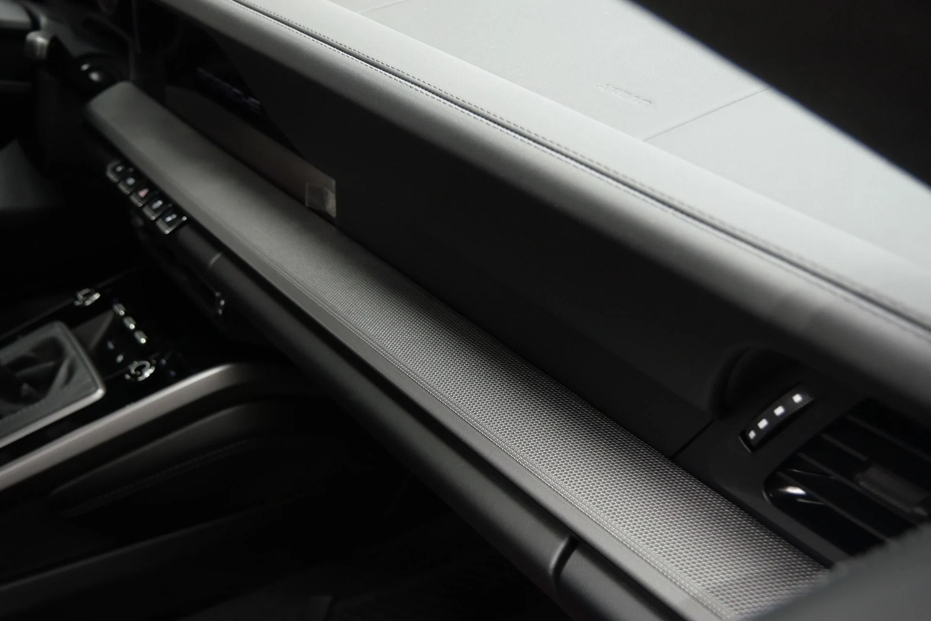 mph031_2601895134_Used_2024_Porsche_911_Carrera_S_7_Speed_Manual_Slick_Top_RS_Spyder_Wheels_1774984316_e516b55d16