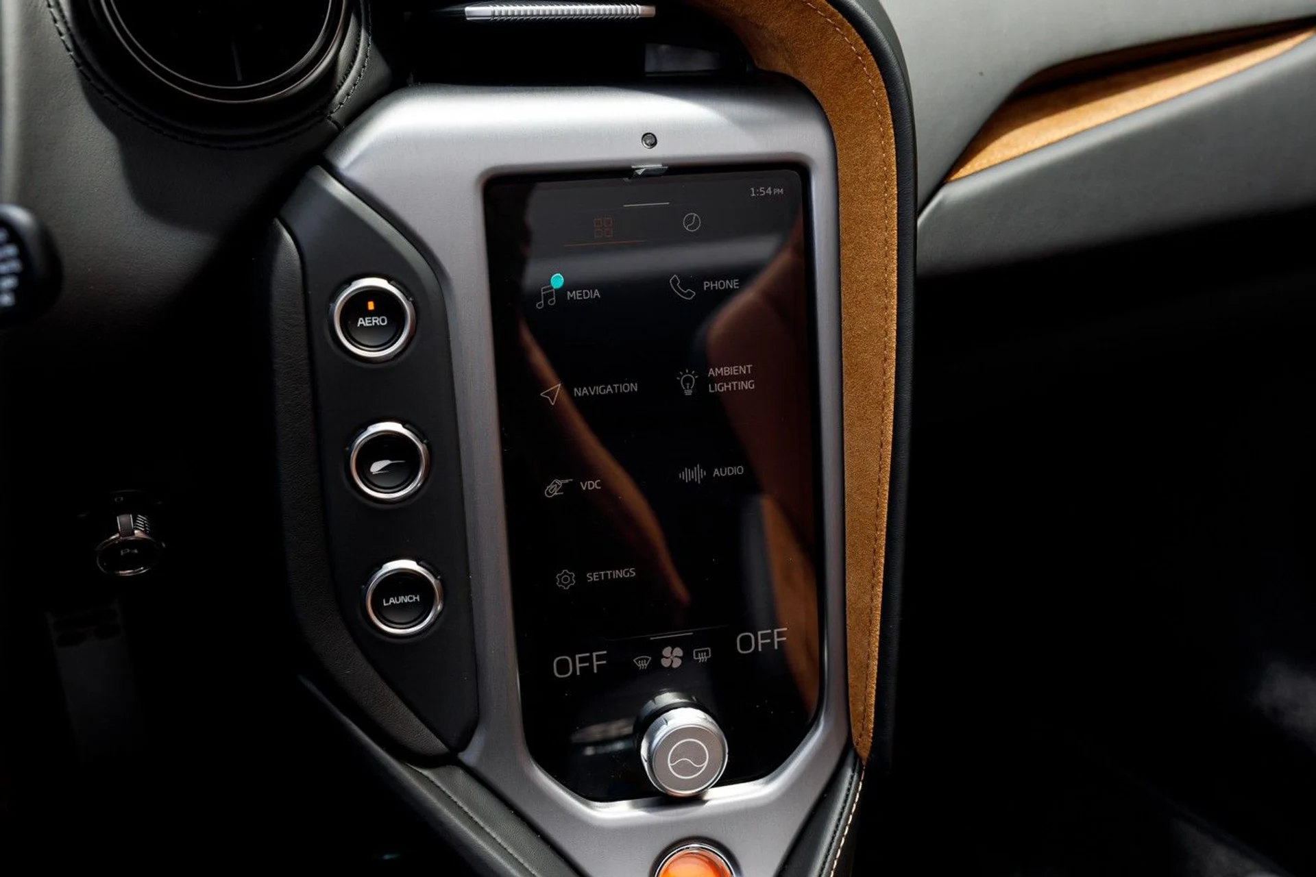 mph031_260368172_678_p32_l_cb6701345d