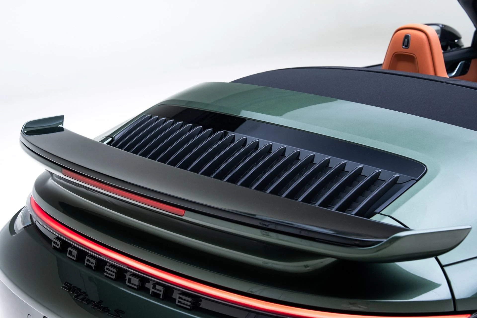 mph031_2609260494_Used_2024_Porsche_911_Turbo_S_Cab_1775066595_f6d28e227b