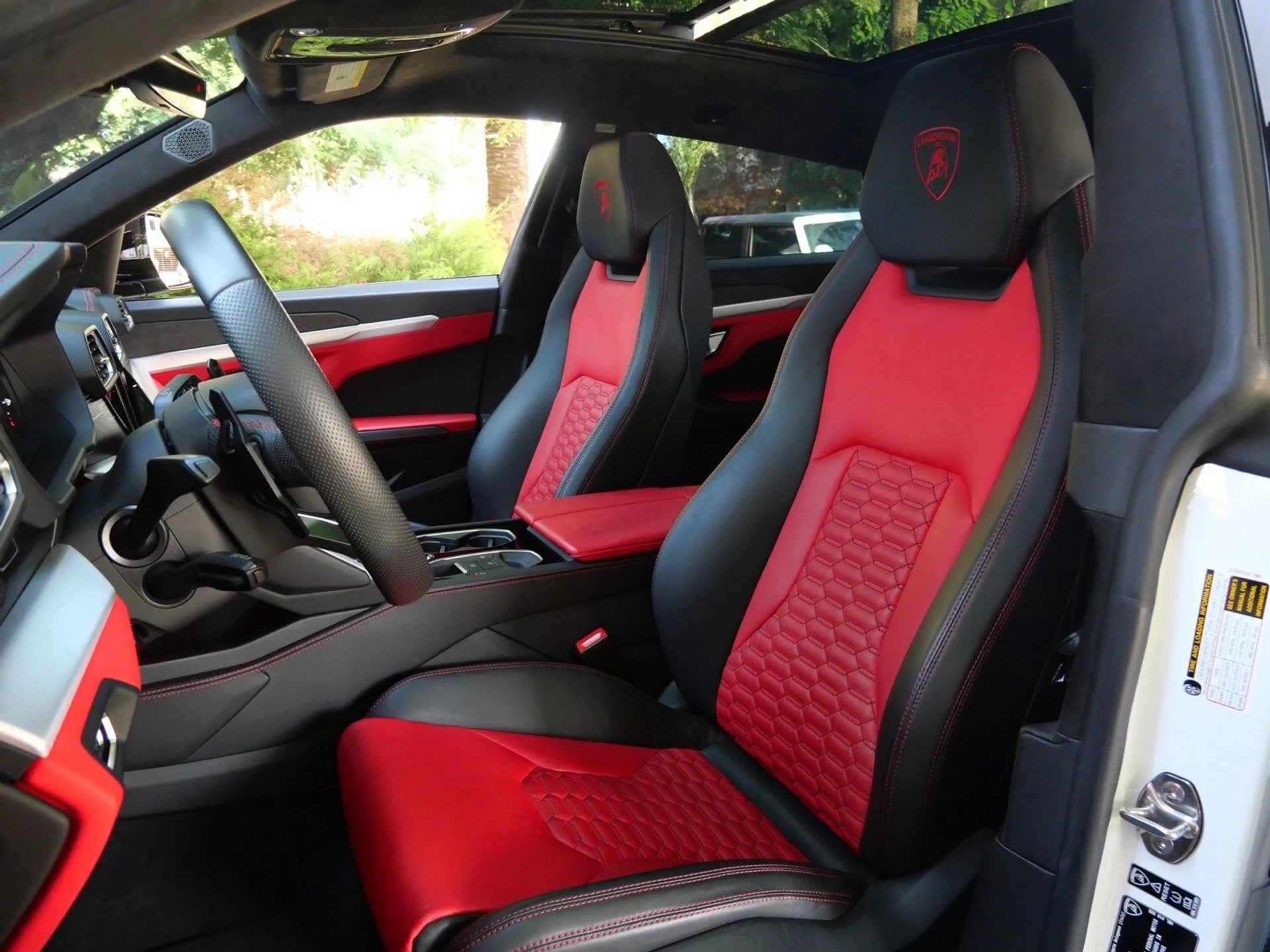 mph031_2610613675_1776acea2464f14dc3209c10c99becf1x_7e4b671738