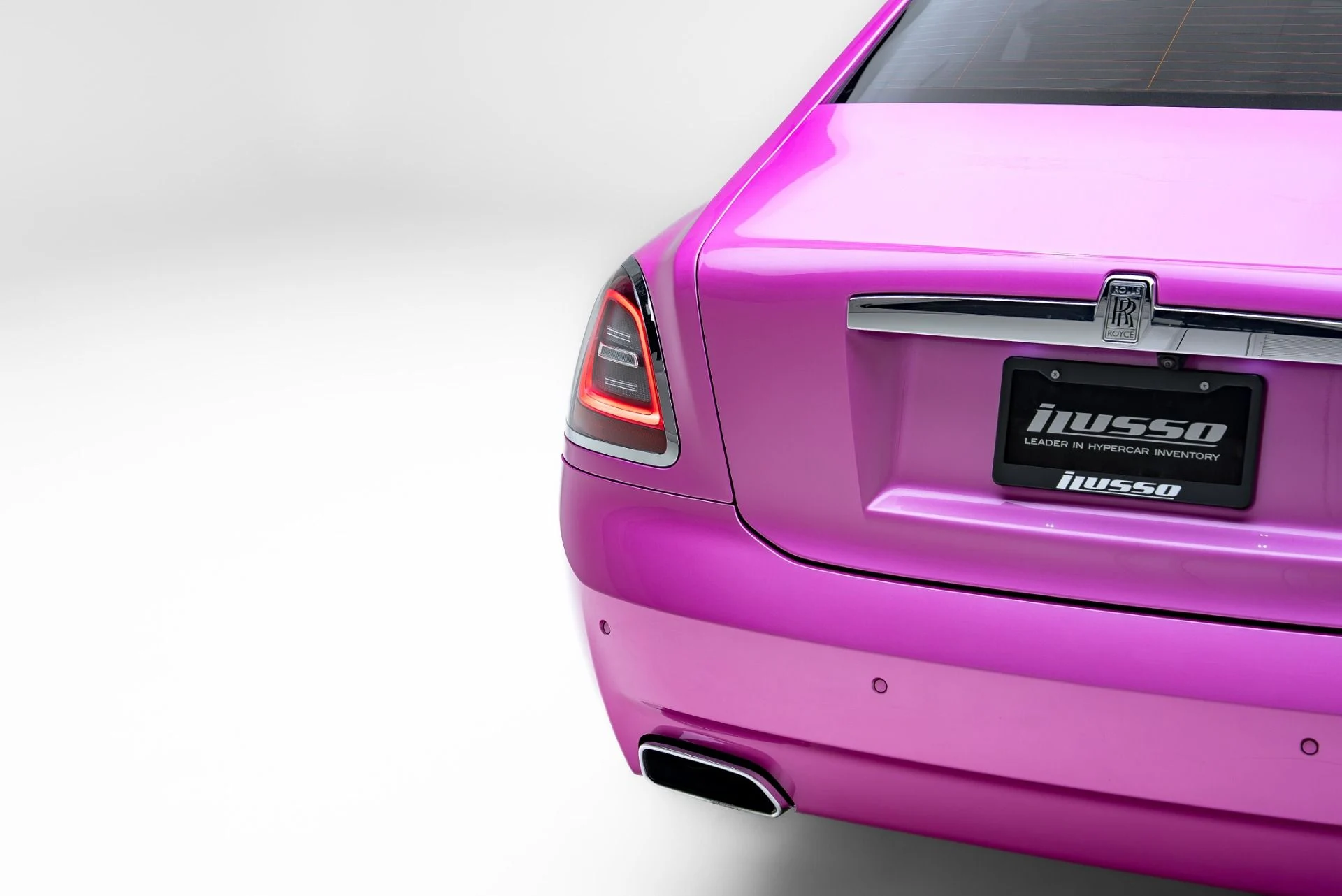 mph031_2614952602_Used_2021_Rolls_Royce_Ghost_1777047146_5bbb240e4e