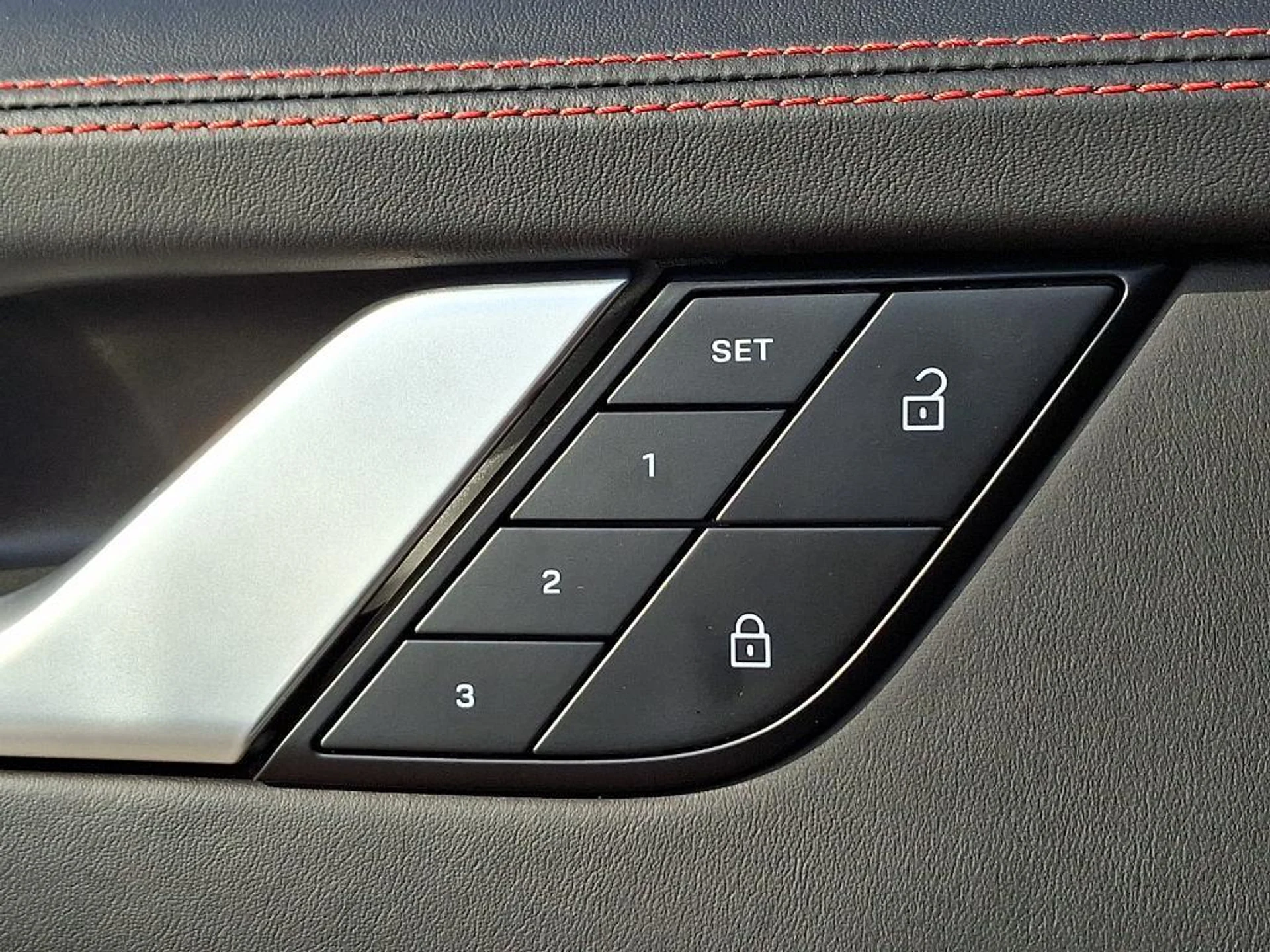 mph031_262060446_J_Fe_P_Hi_h_J_Fc_Q0_Cx_Ifnw_FCN_Lwfr_U_8b30c86659