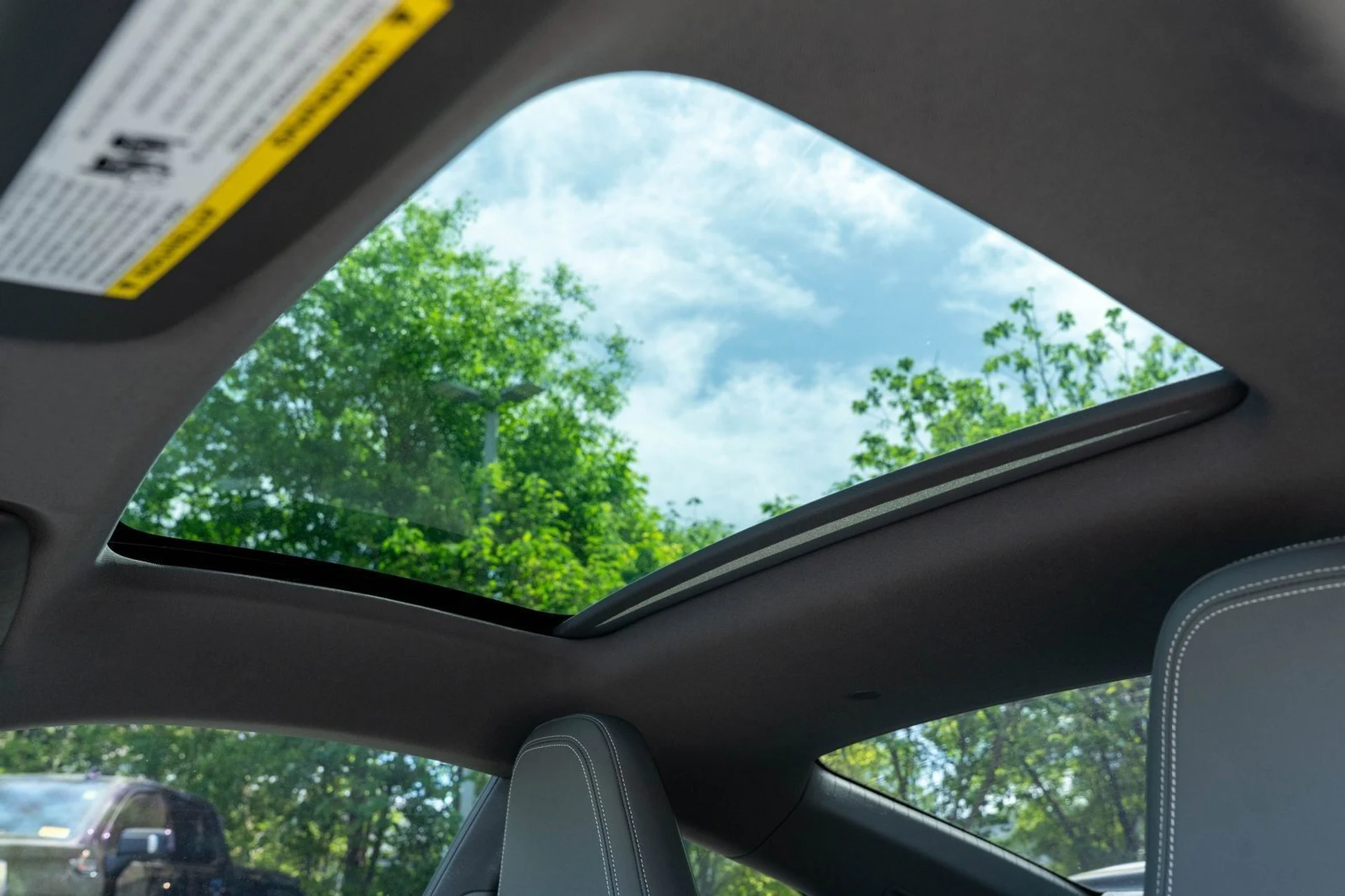 mph031_2621575403_77711dd2f49218f7f627b4d49e004b62_78c02a7256