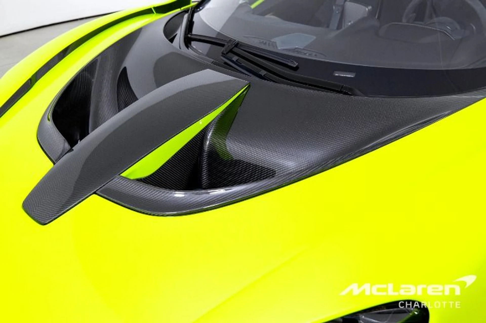 mph031_2626056381_Used_2019_Mc_Laren_Senna_4deee348b7