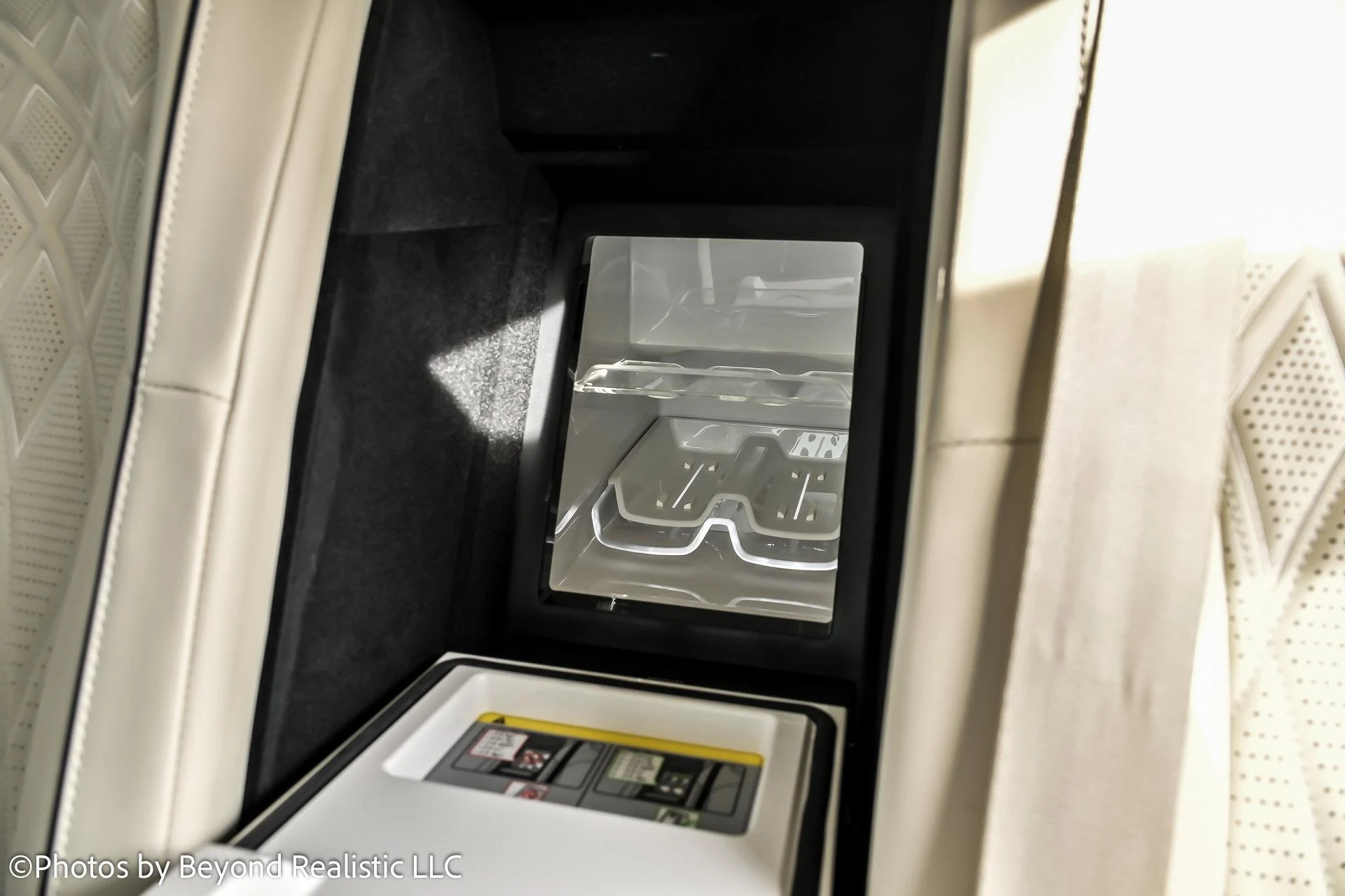 mph031_2629200764_Used_2022_Bentley_Flying_Spur_W12_1761810948_a936e54676