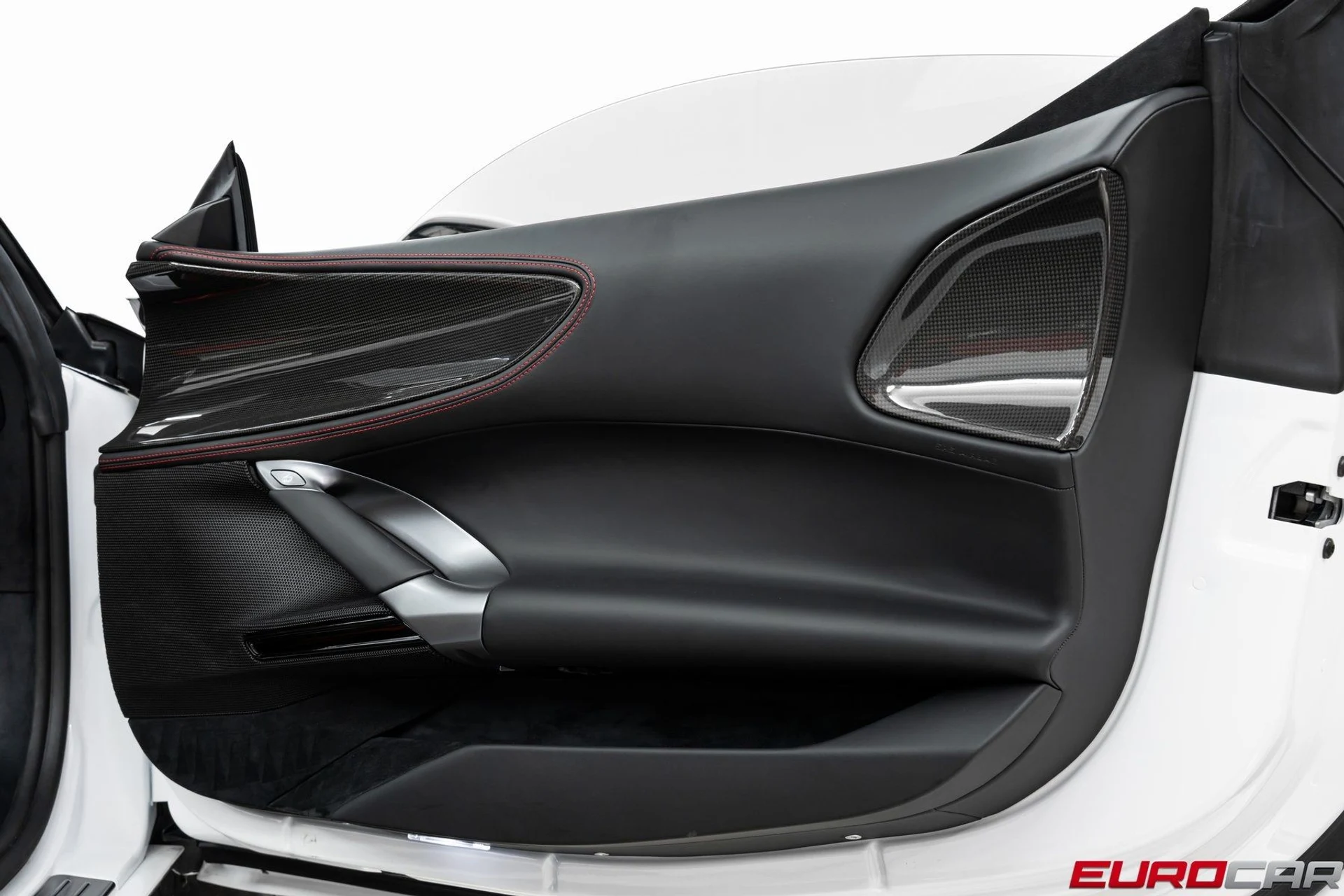 mph031_2630639936_image_32_c90ca02875