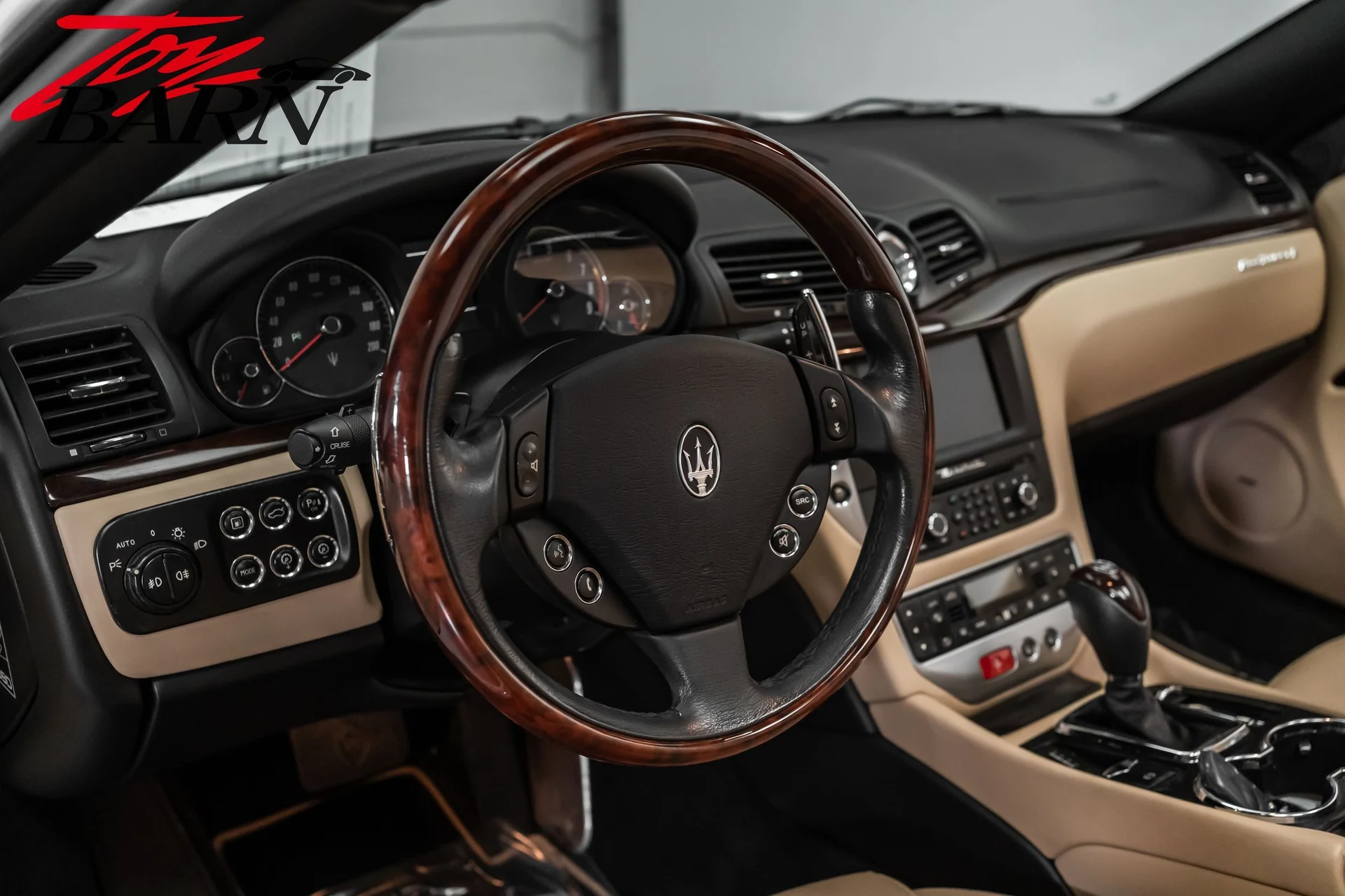 mph031_2632064637_d038cd0d24d2735eaa62657aa5f6b477x_9d2db7da2e