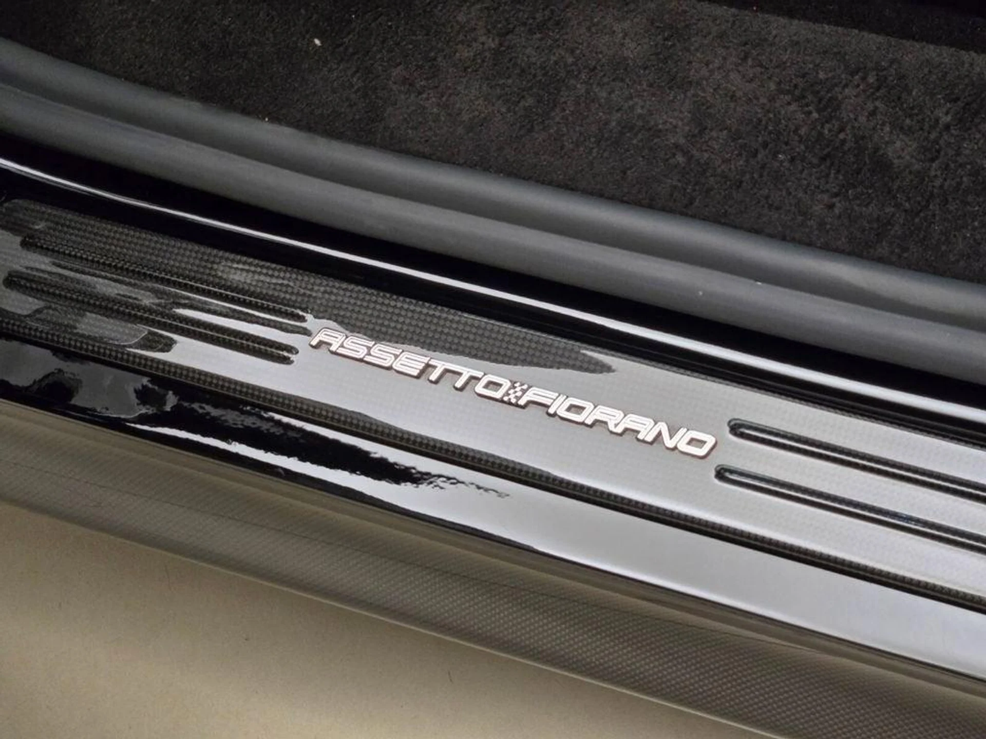 mph031_2633188703_Used_2022_Ferrari_SF_90_Stradale_1771612500_46556fadf6