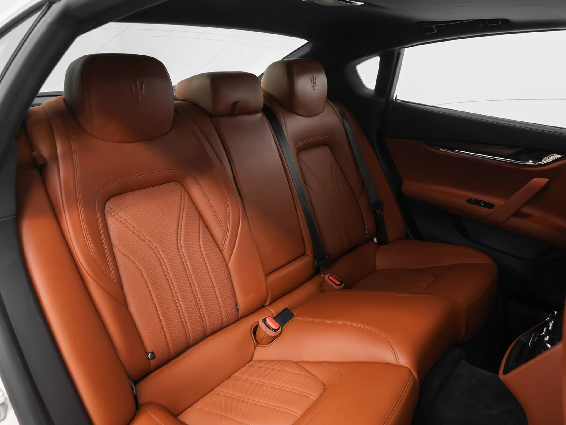 mph031_2634258715_32_53273c4091