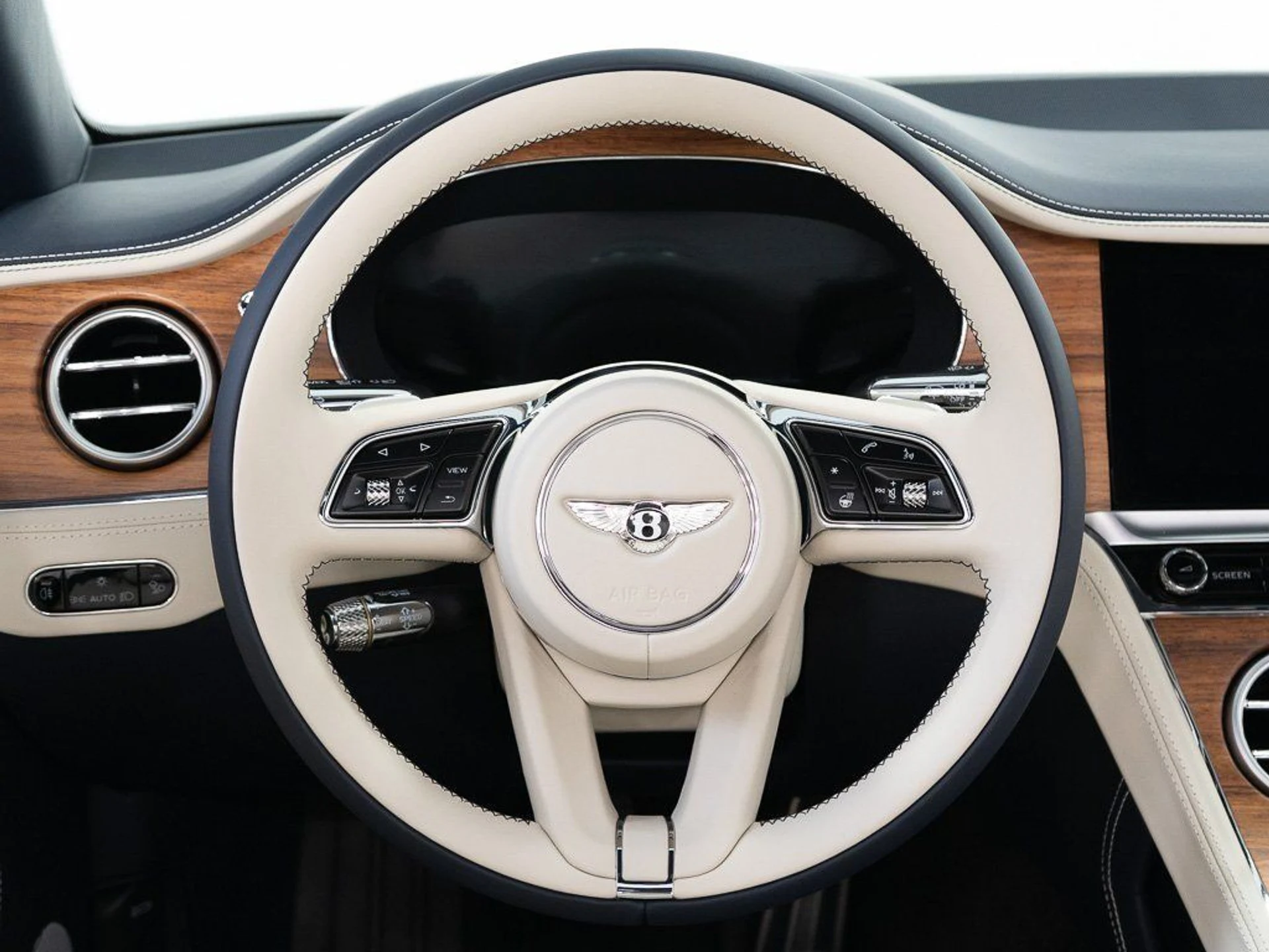 mph031_2638493243_a504124bb9eec94252cb13c5c687de52_6853d02b99